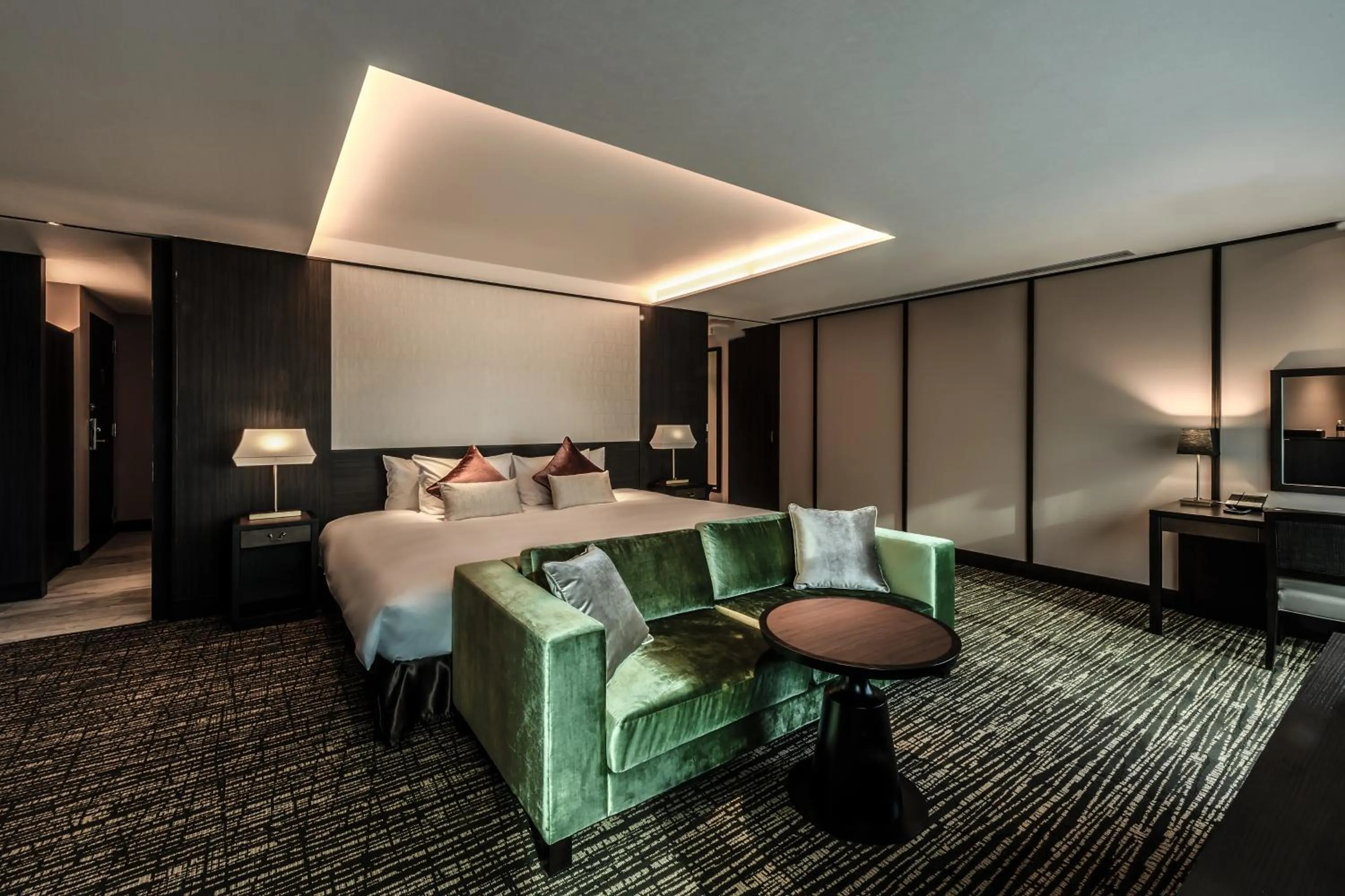 Bedroom, Bed in Hotel Allamanda Aoyama Tokyo