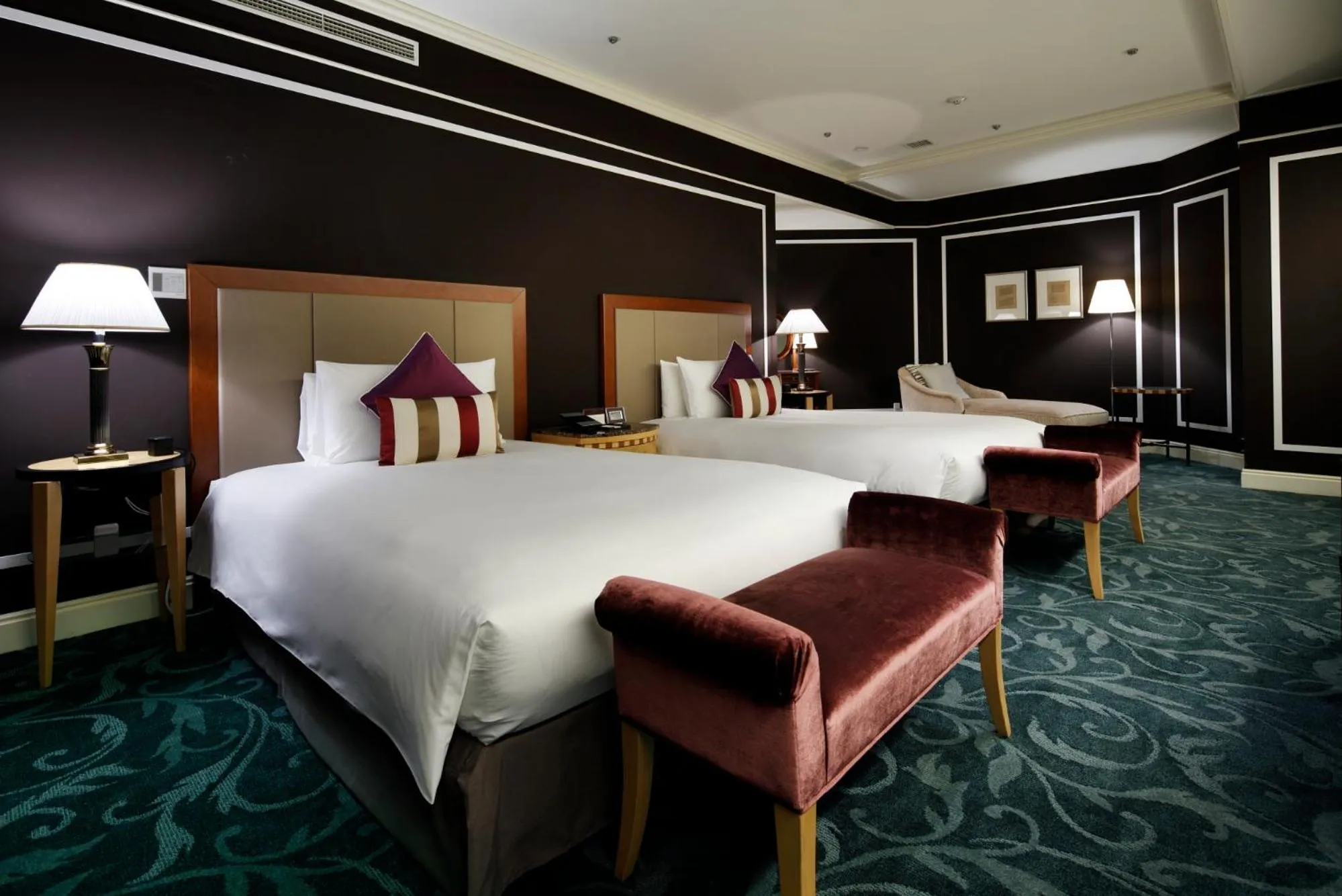 Bed in Hotel Allamanda Aoyama Tokyo