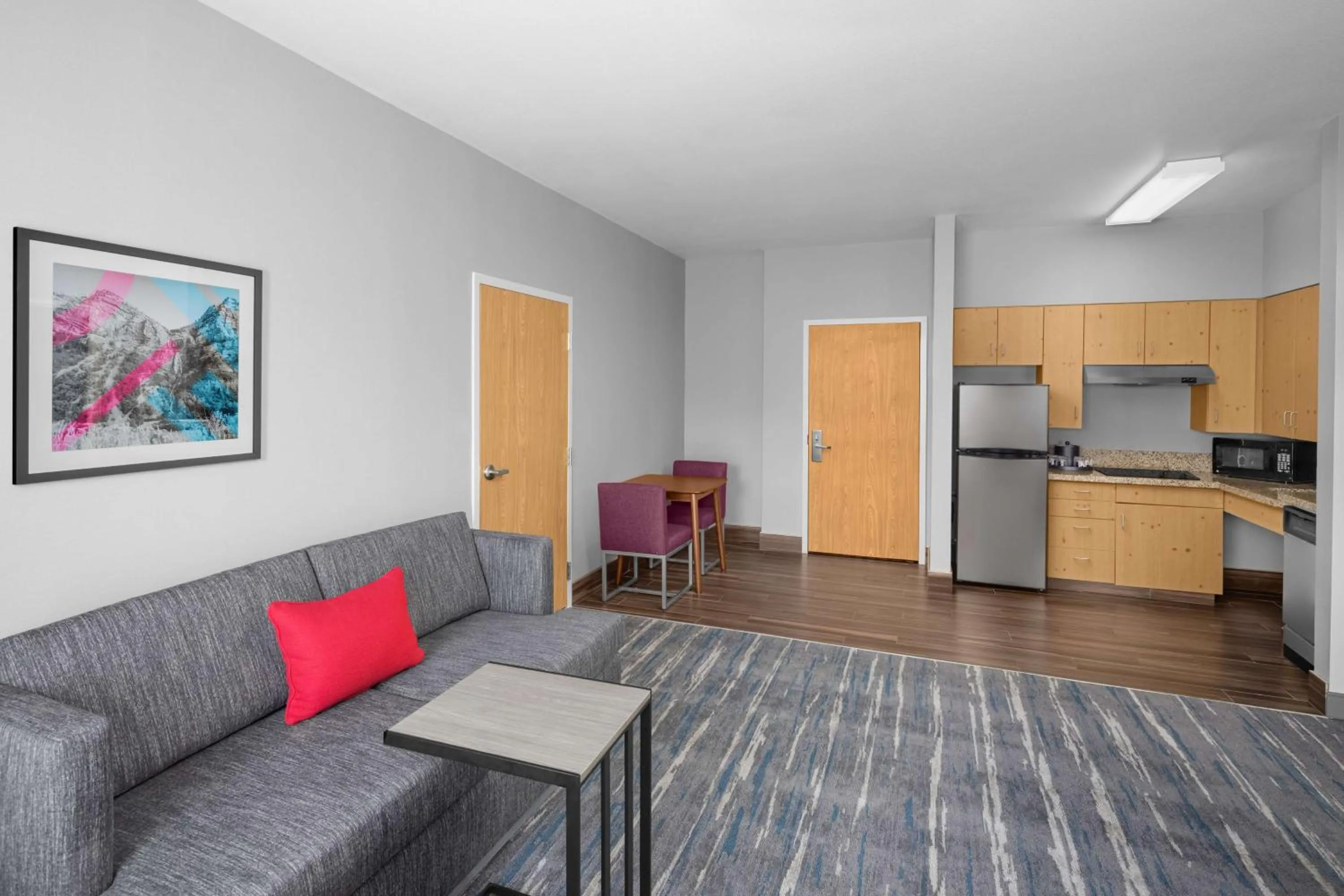 Kitchen or kitchenette in Hampton Inn & Suites Orem/Provo