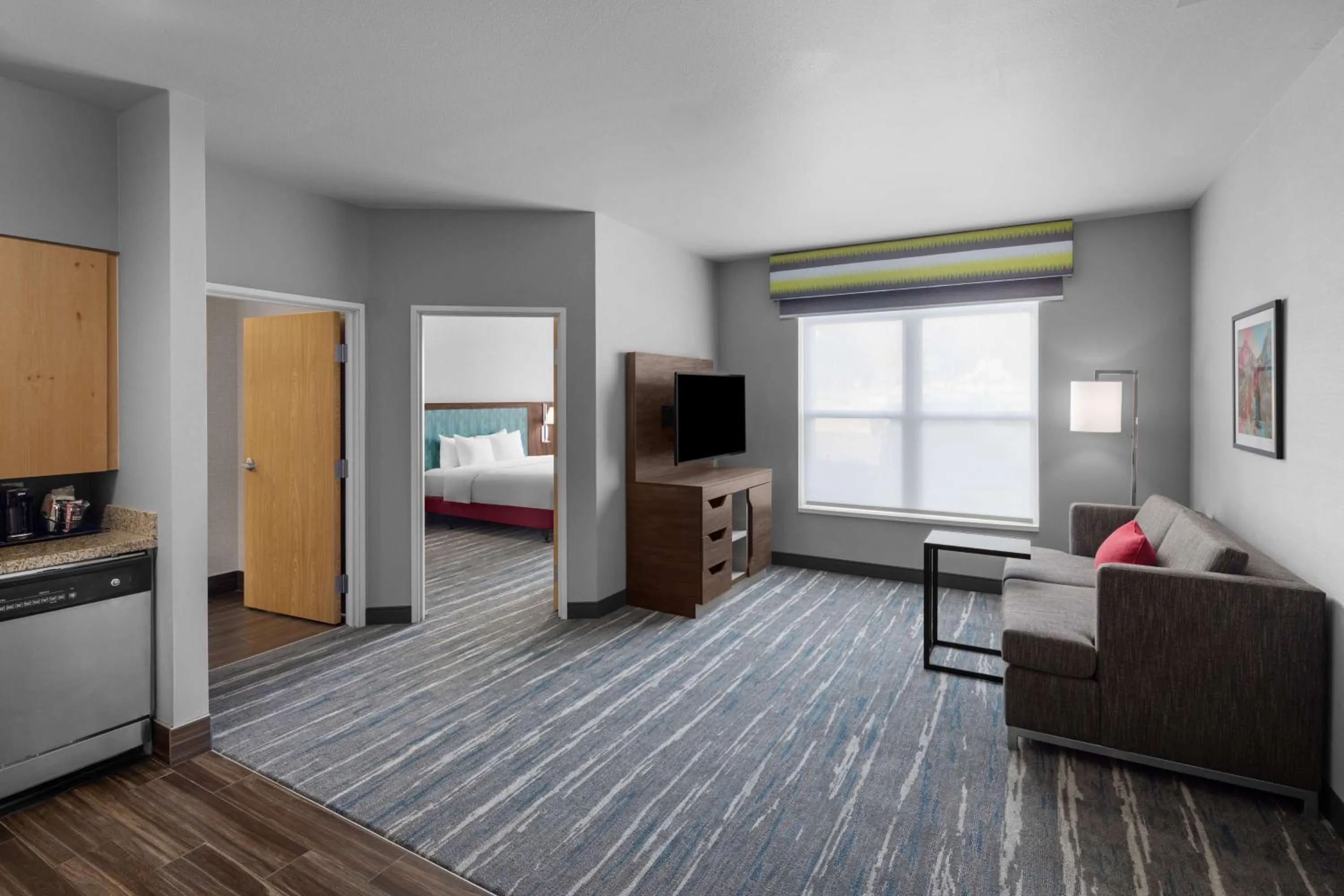 Living room, Bed in Hampton Inn & Suites Orem/Provo
