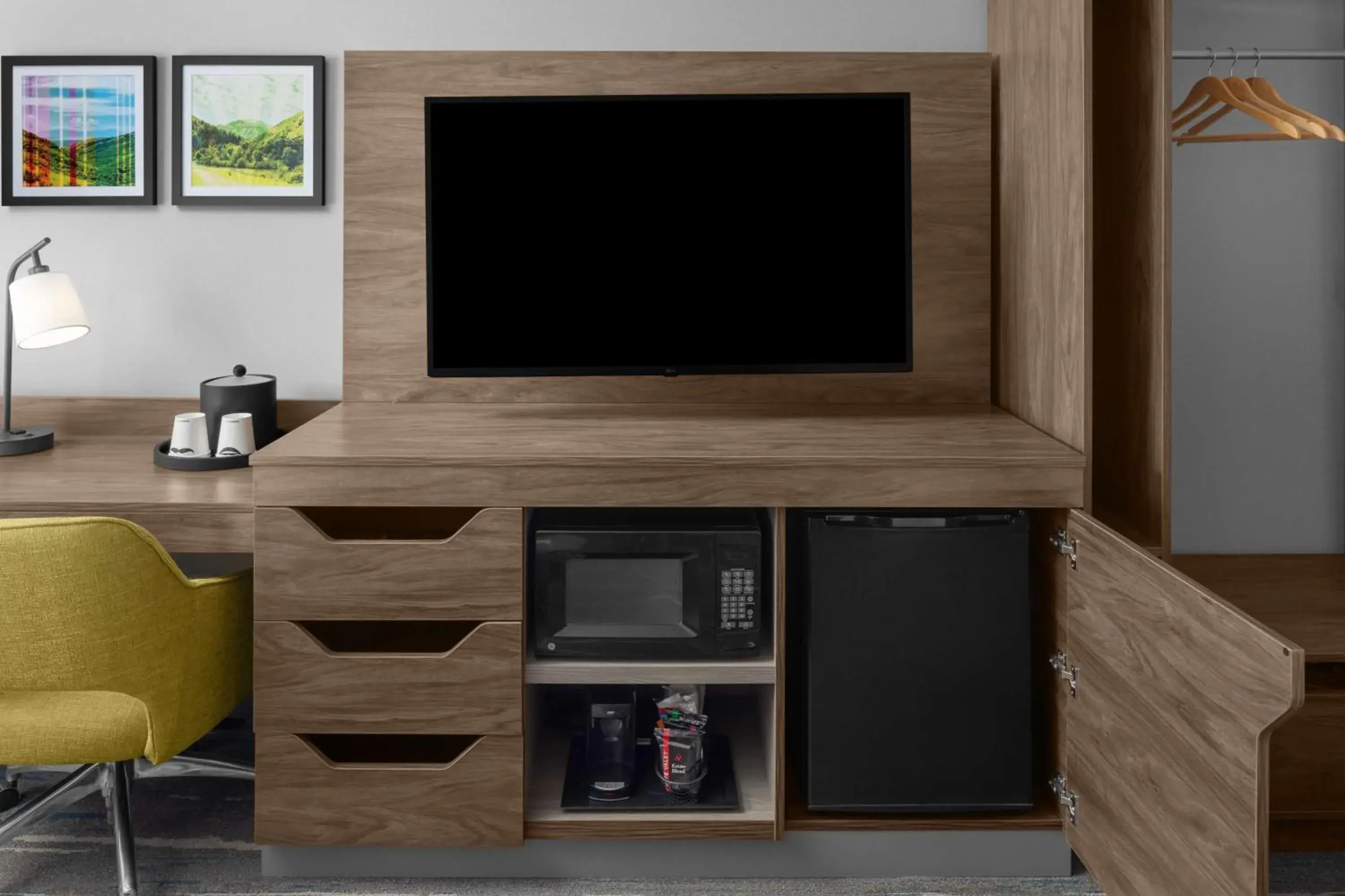 King Room with King Bed - Non-Smoking in Hampton Inn & Suites Orem/Provo King Room with King Bed - Non-Smoking in Hampton Inn & Suites Orem/Provo