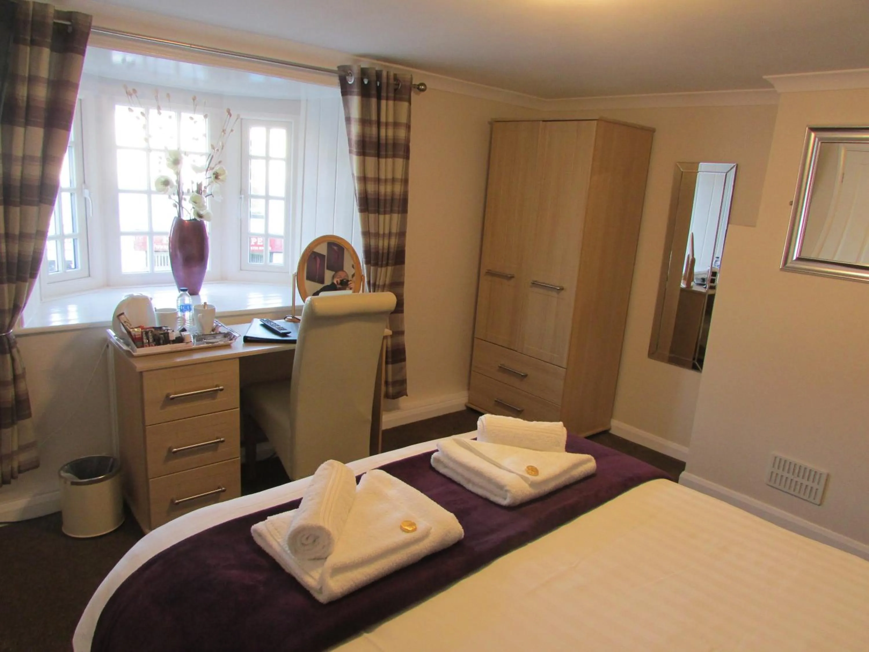 Bed in The Southgate B&B