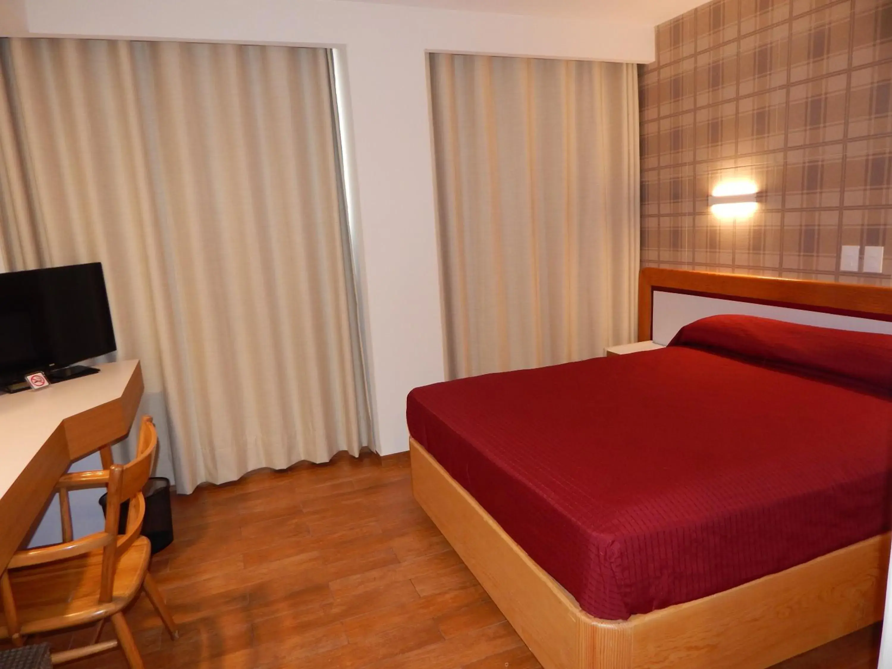 Standard Single Room in Hotel El Salvador Standard Single Room in Hotel El Salvador