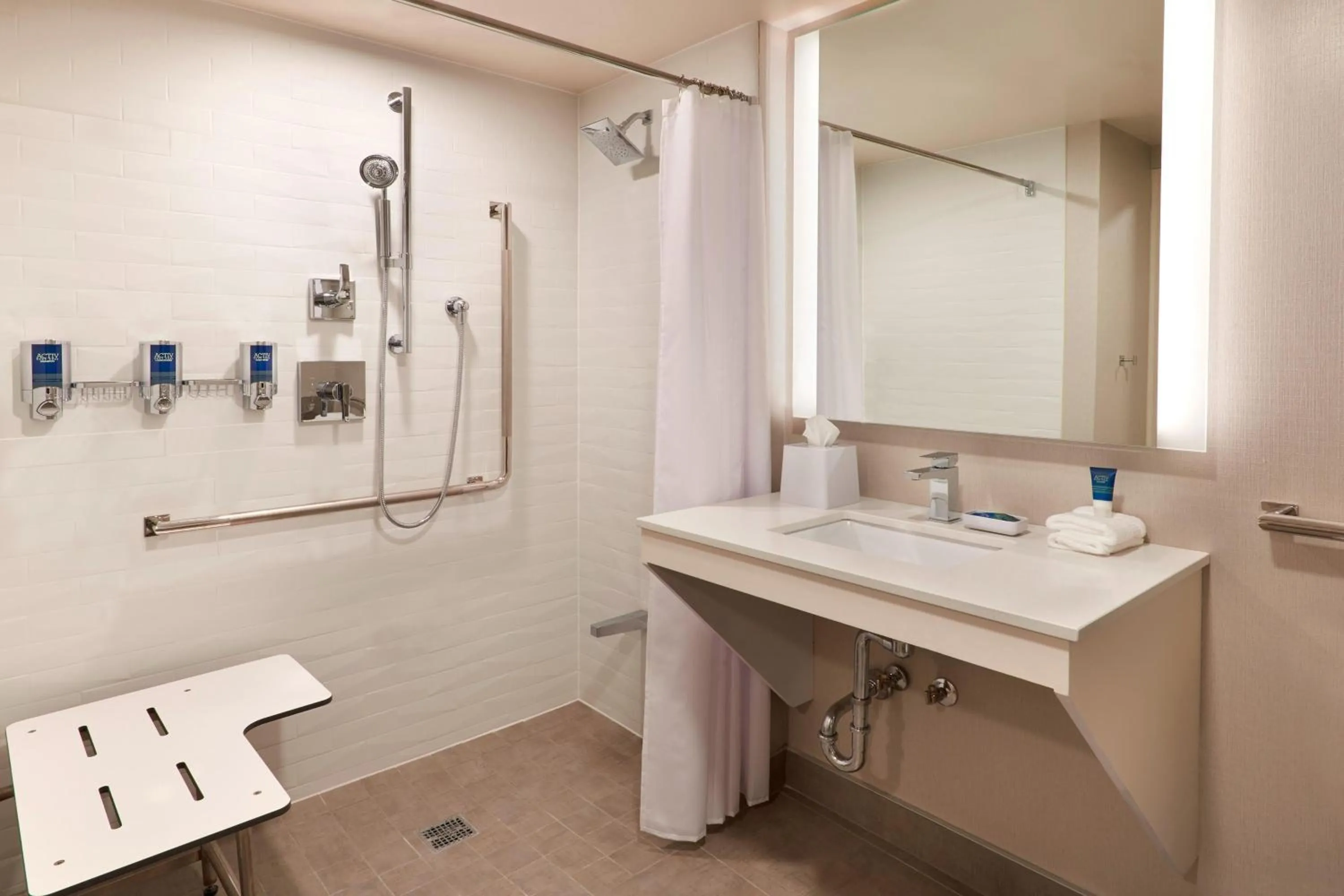 Bathroom in Four Points by Sheraton Hamilton - Stoney Creek