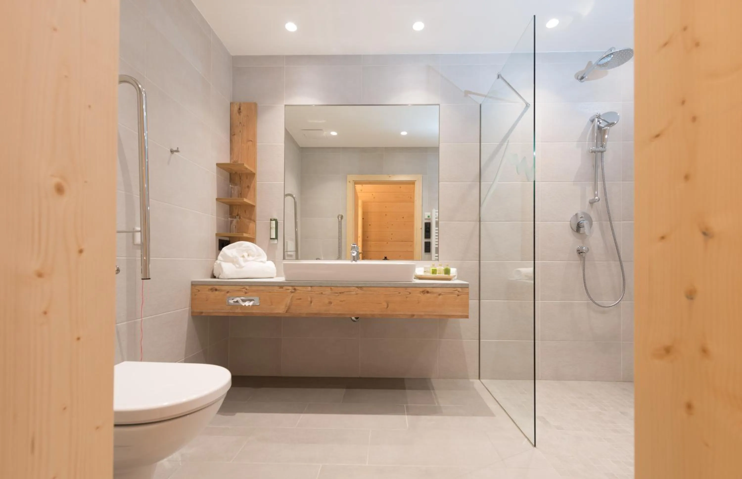 Toilet in Rittis Alpin Chalets Dachstein