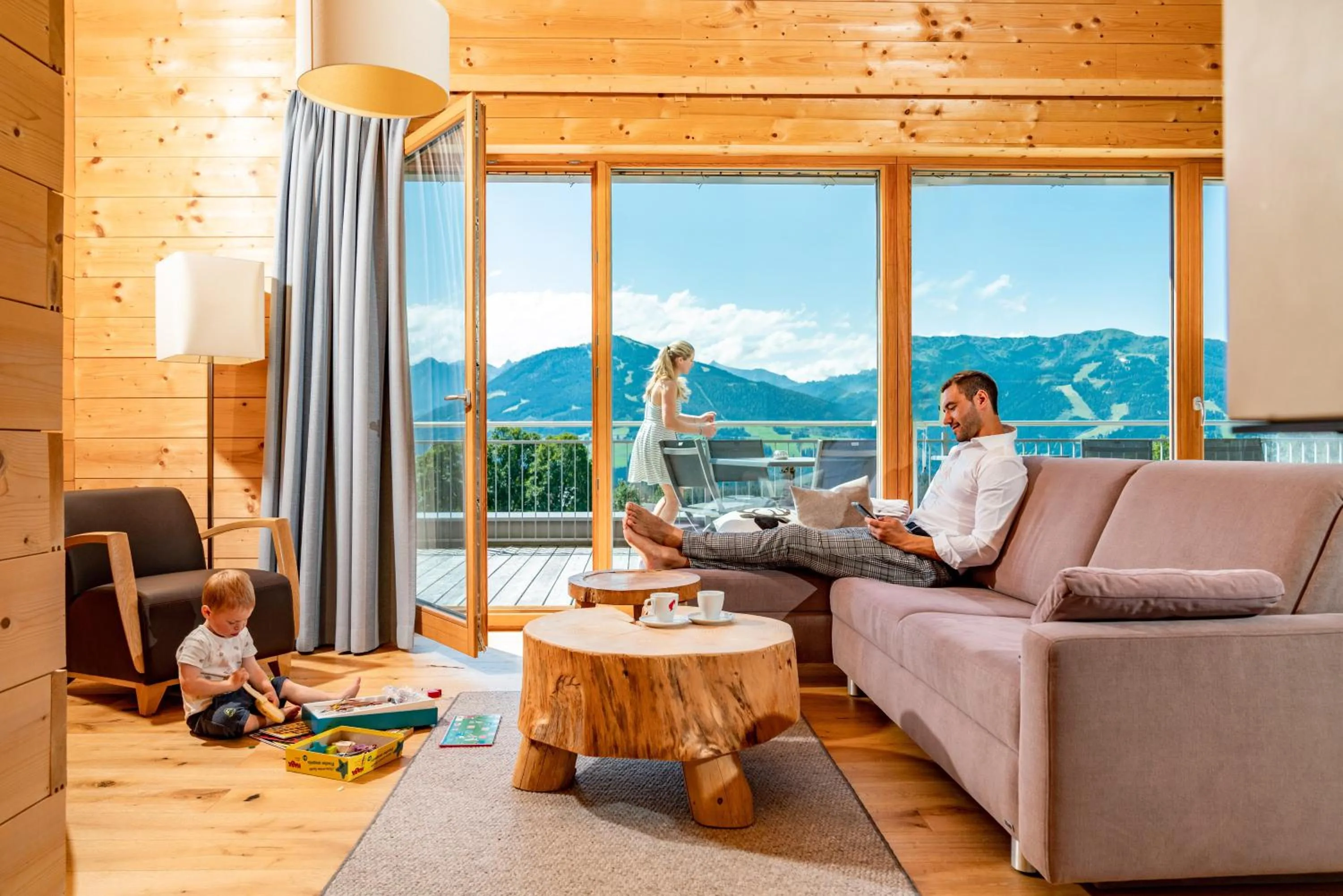 People in Rittis Alpin Chalets Dachstein