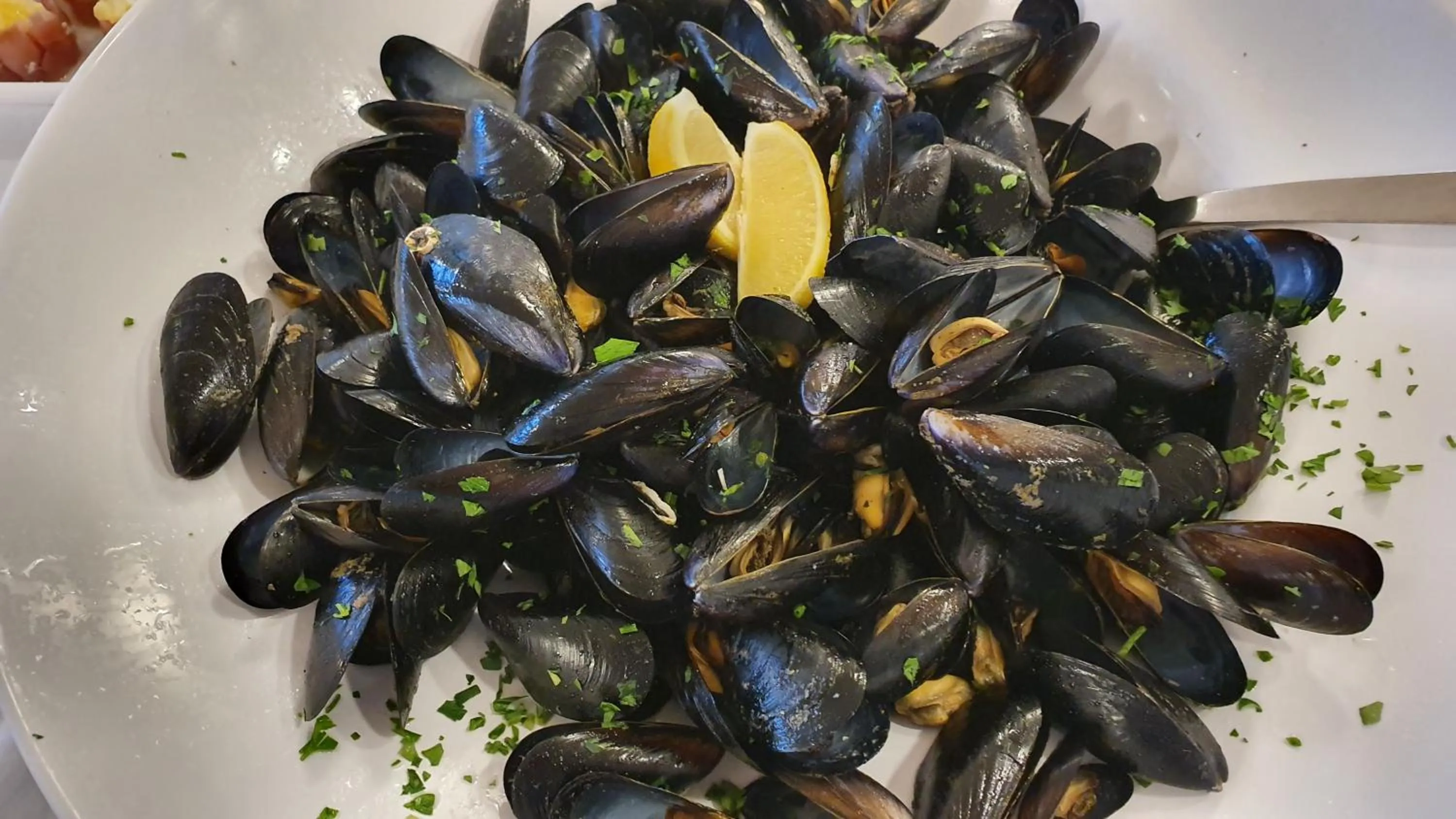 Restaurant/places to eat in Hotel Cormoran