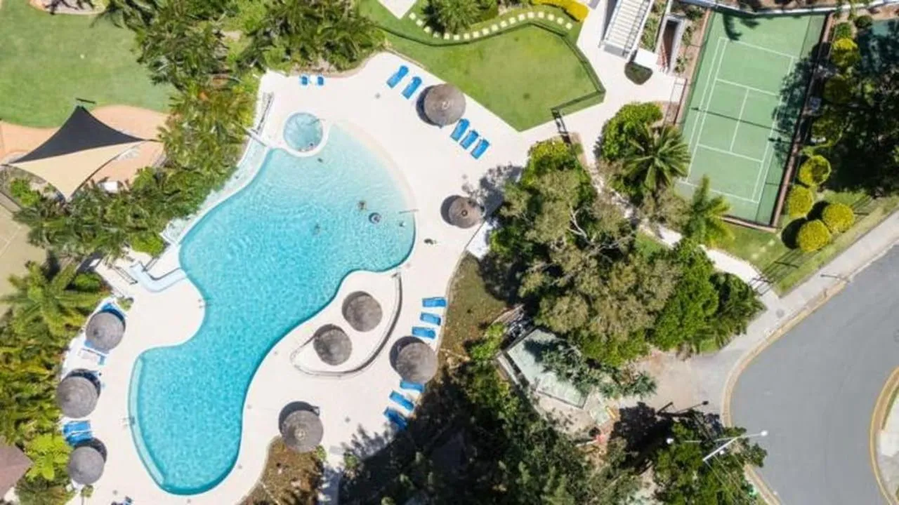 Day in Royal Palm Resort on the Beach