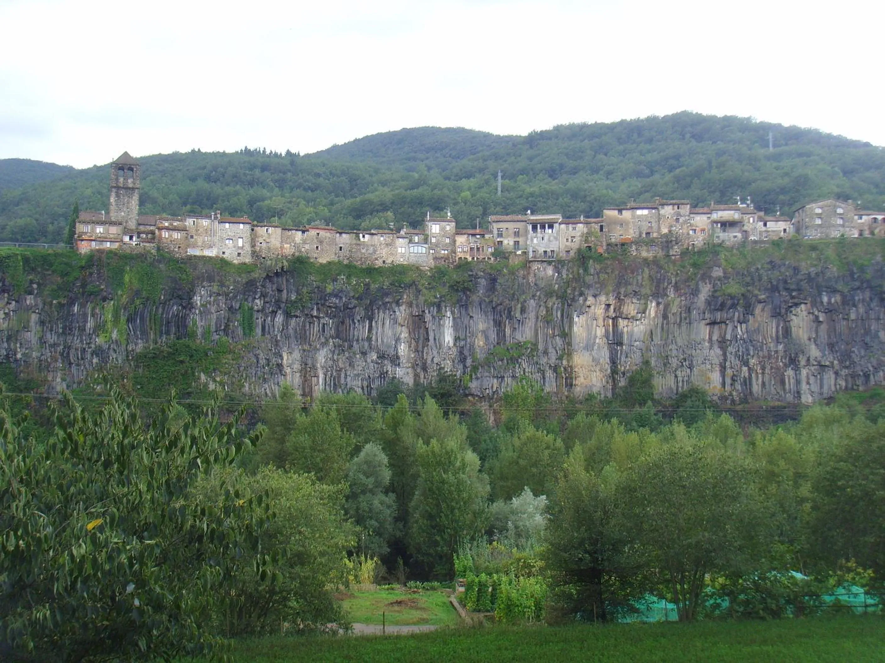 On site in Cala Clareta