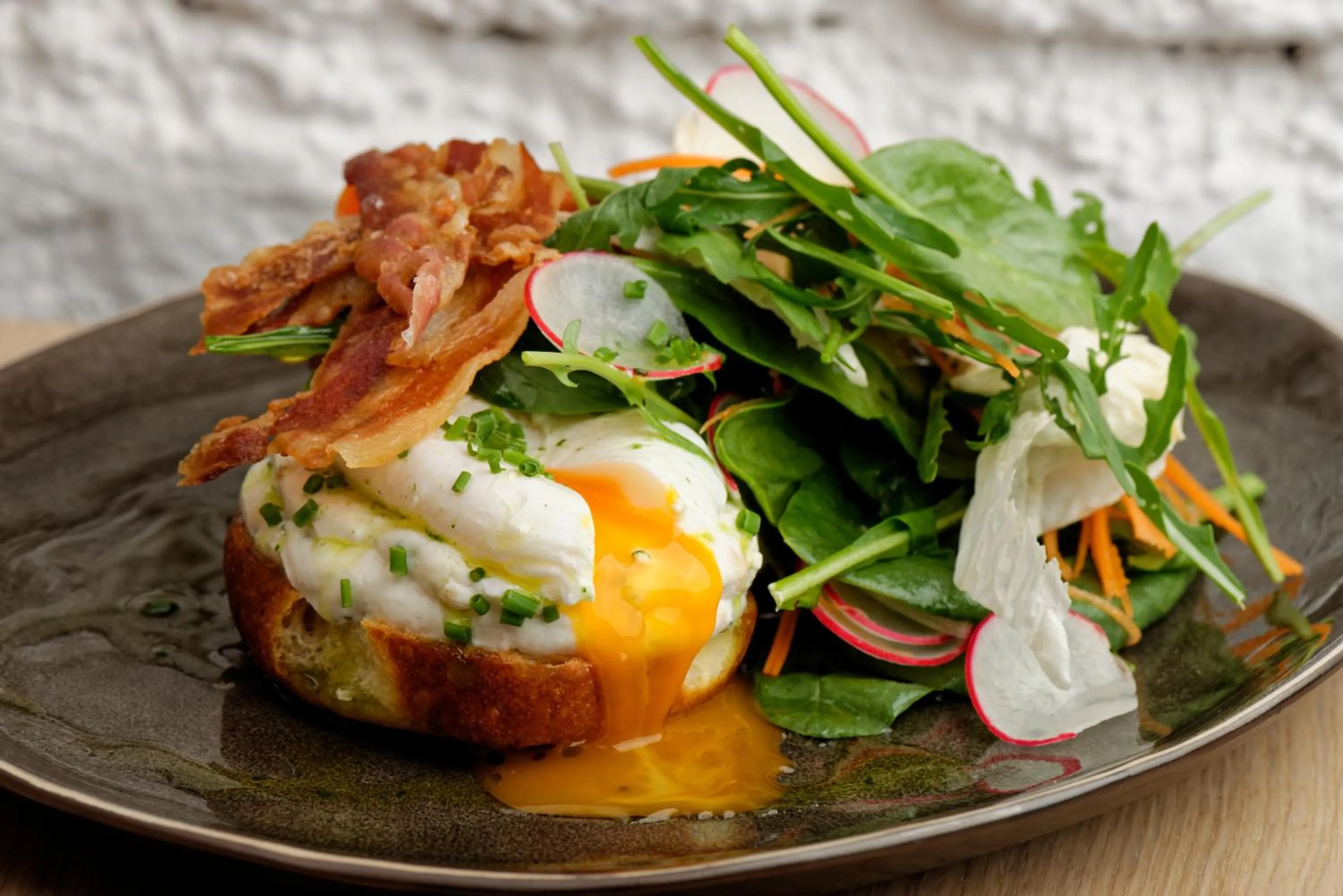 Food and drinks in Hidden Cliff Hotel and Nature