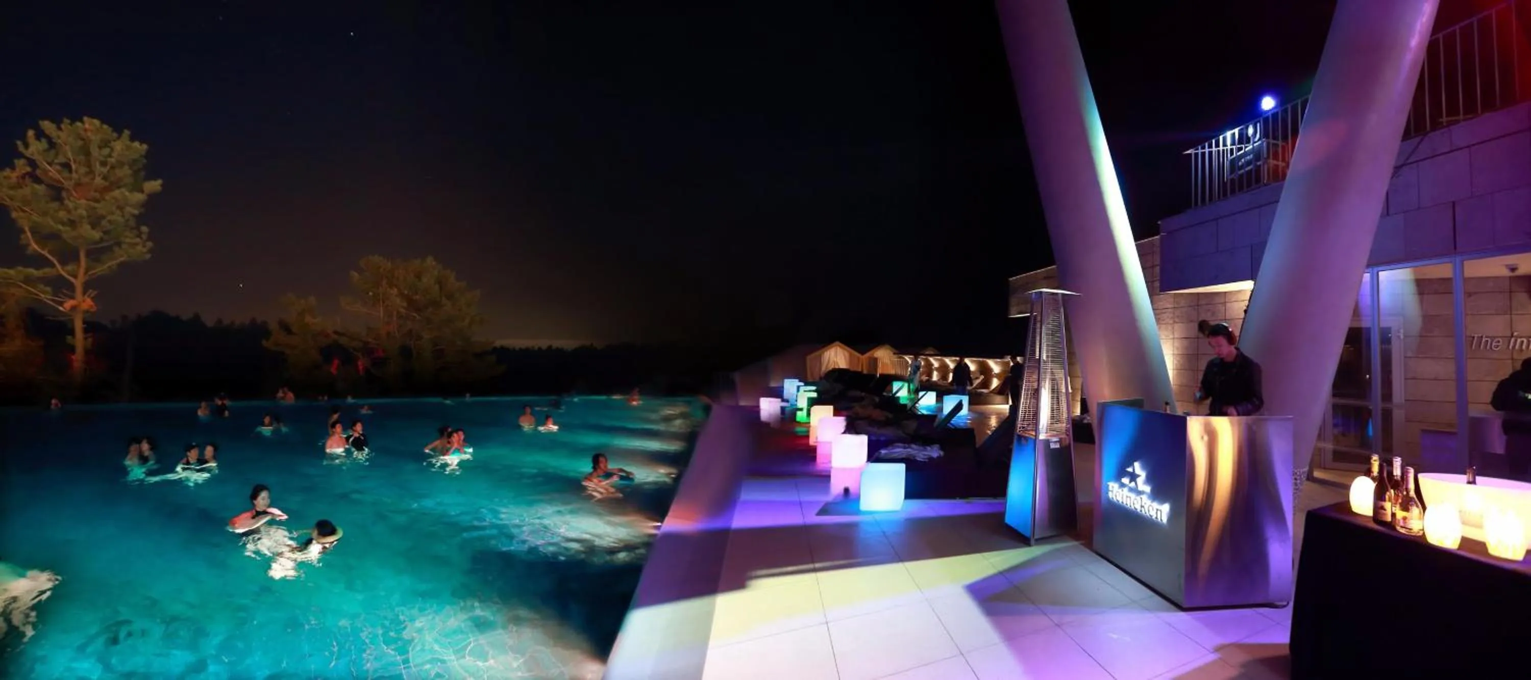 Swimming pool in Hidden Cliff Hotel and Nature