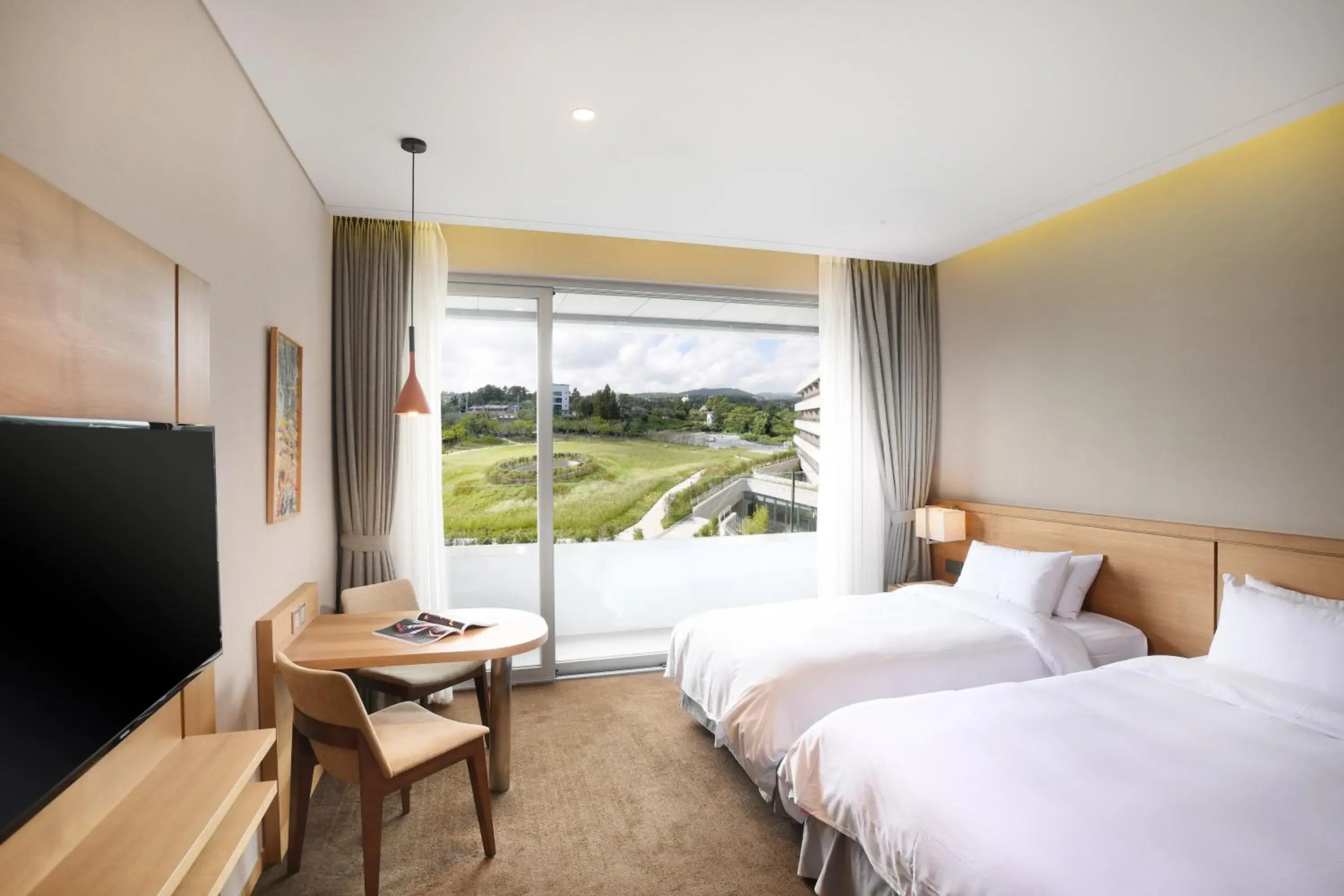 Deluxe Twin Room with Garden View in Hidden Cliff Hotel and Nature Deluxe Twin Room with Garden View in Hidden Cliff Hotel and Nature