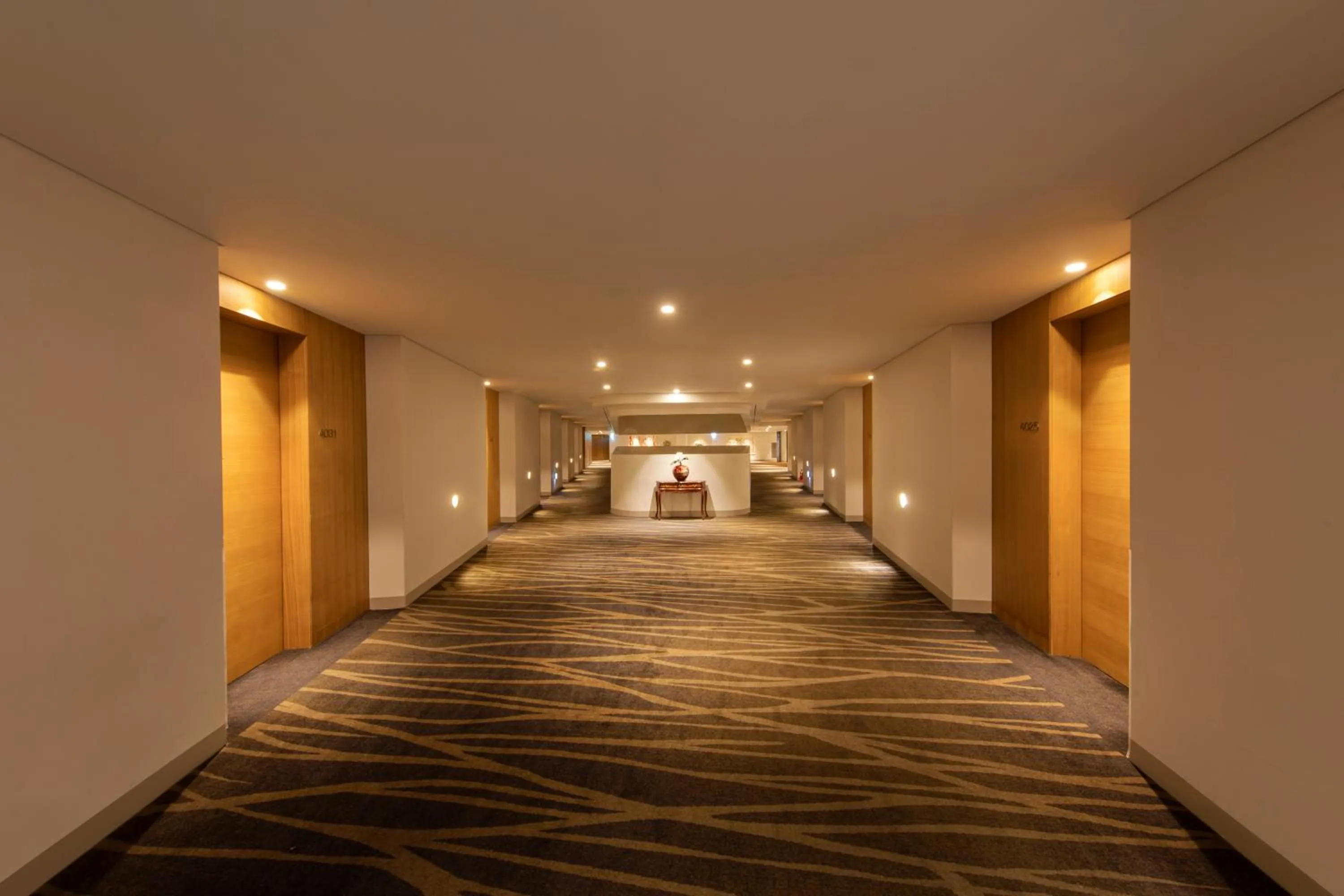 Hidden Cliff Hotel and Nature