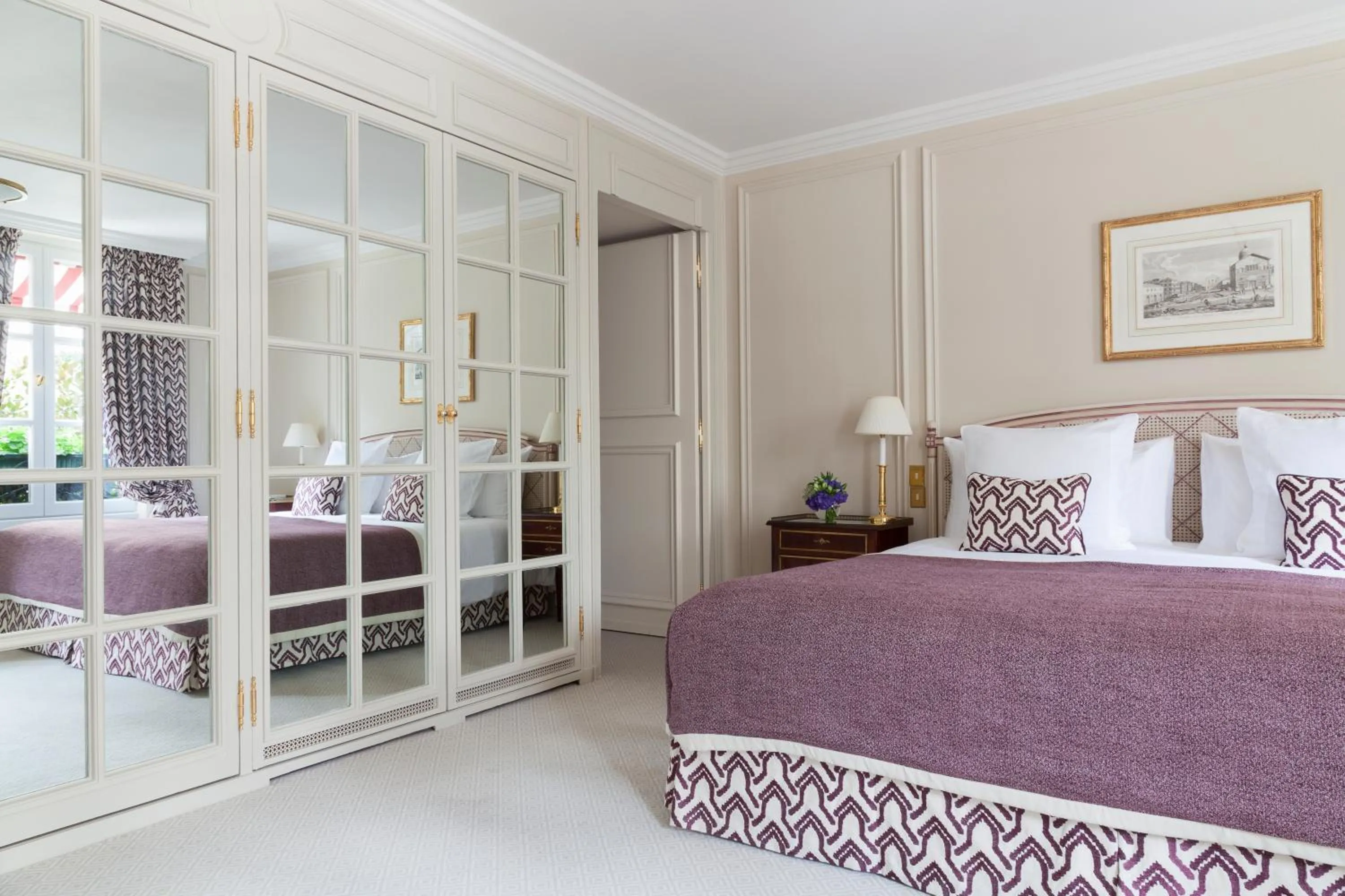 Bedroom, Bed in Le Bristol Paris, Oetker Hotels