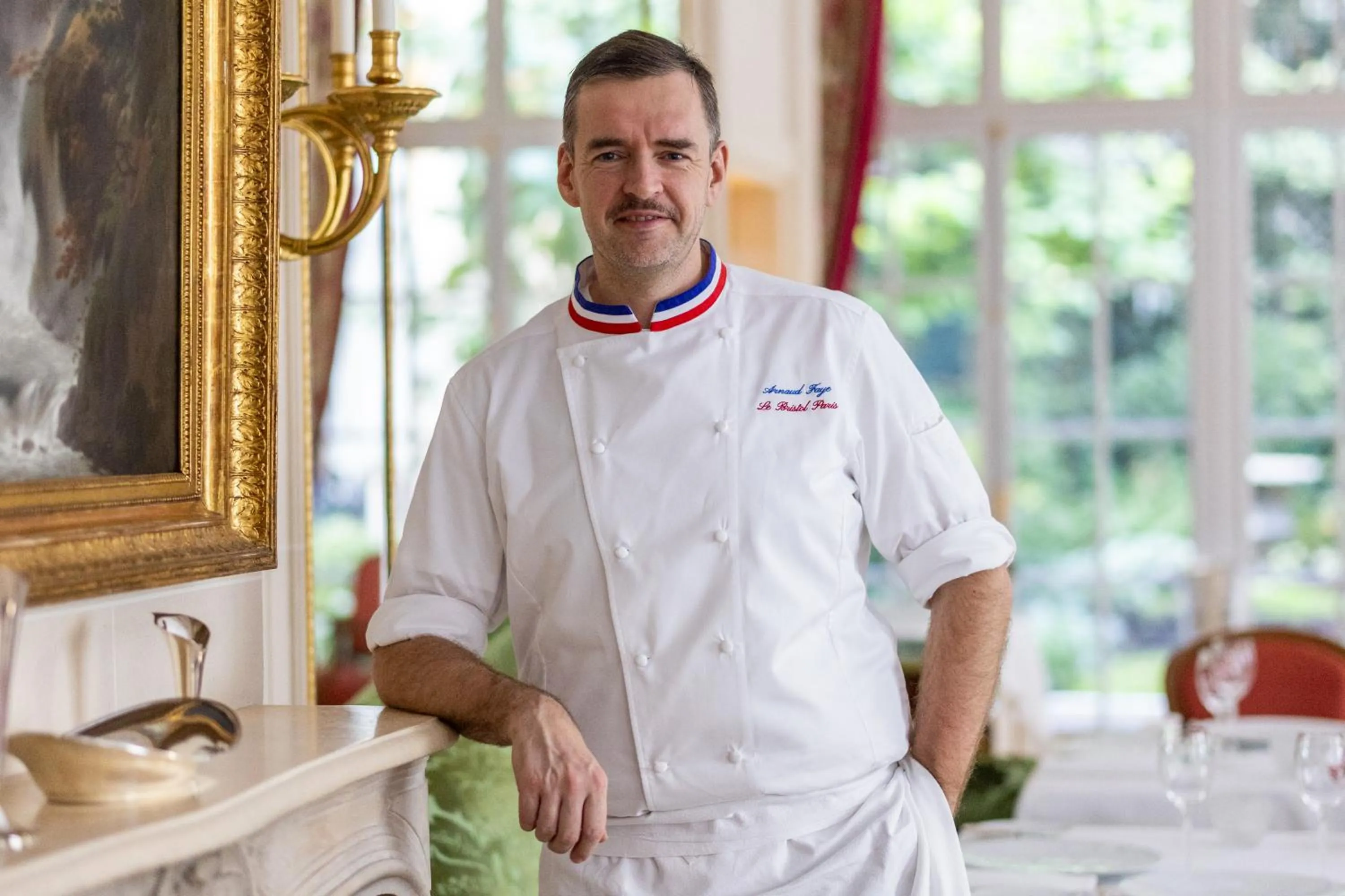 Restaurant/places to eat in Le Bristol Paris, Oetker Hotels