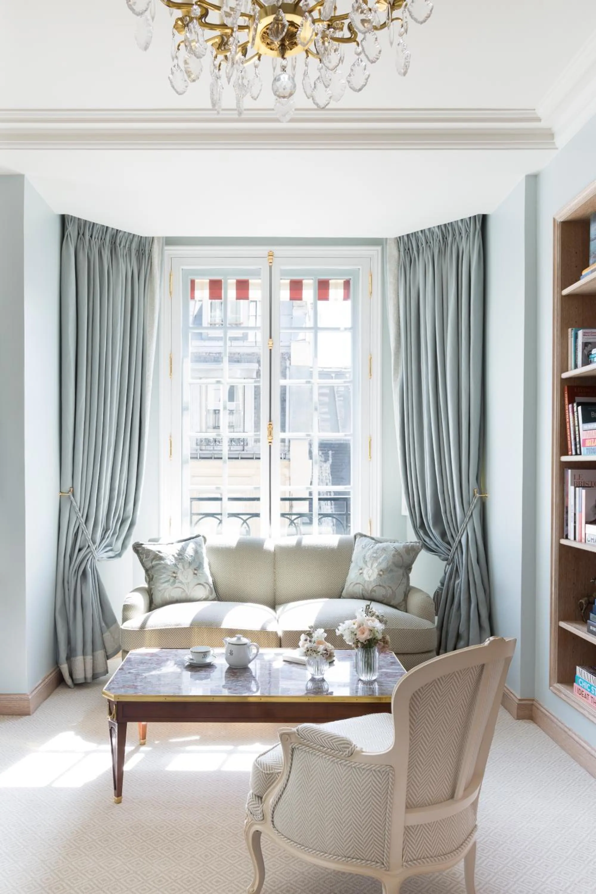 Seating area in Le Bristol Paris, Oetker Hotels