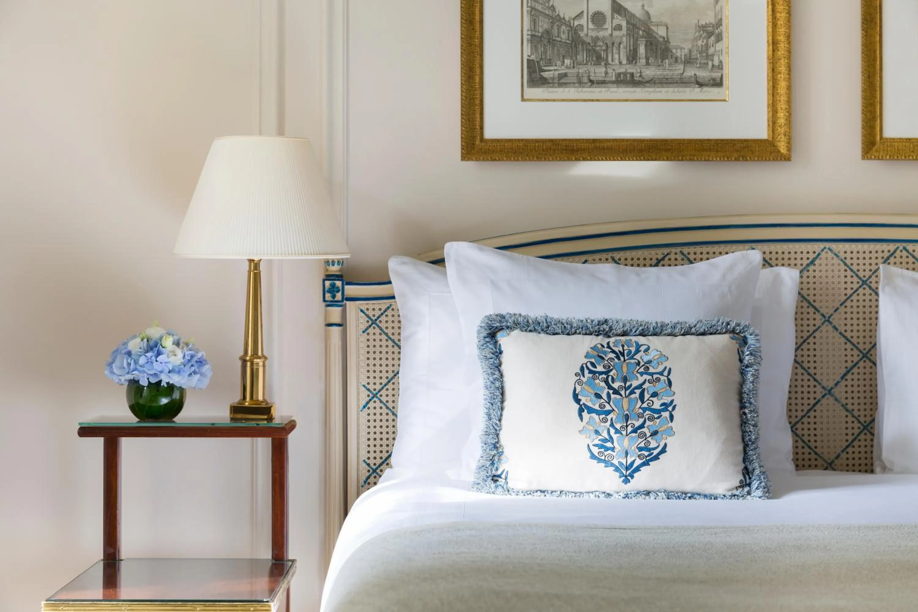 Bed in Le Bristol Paris, Oetker Hotels