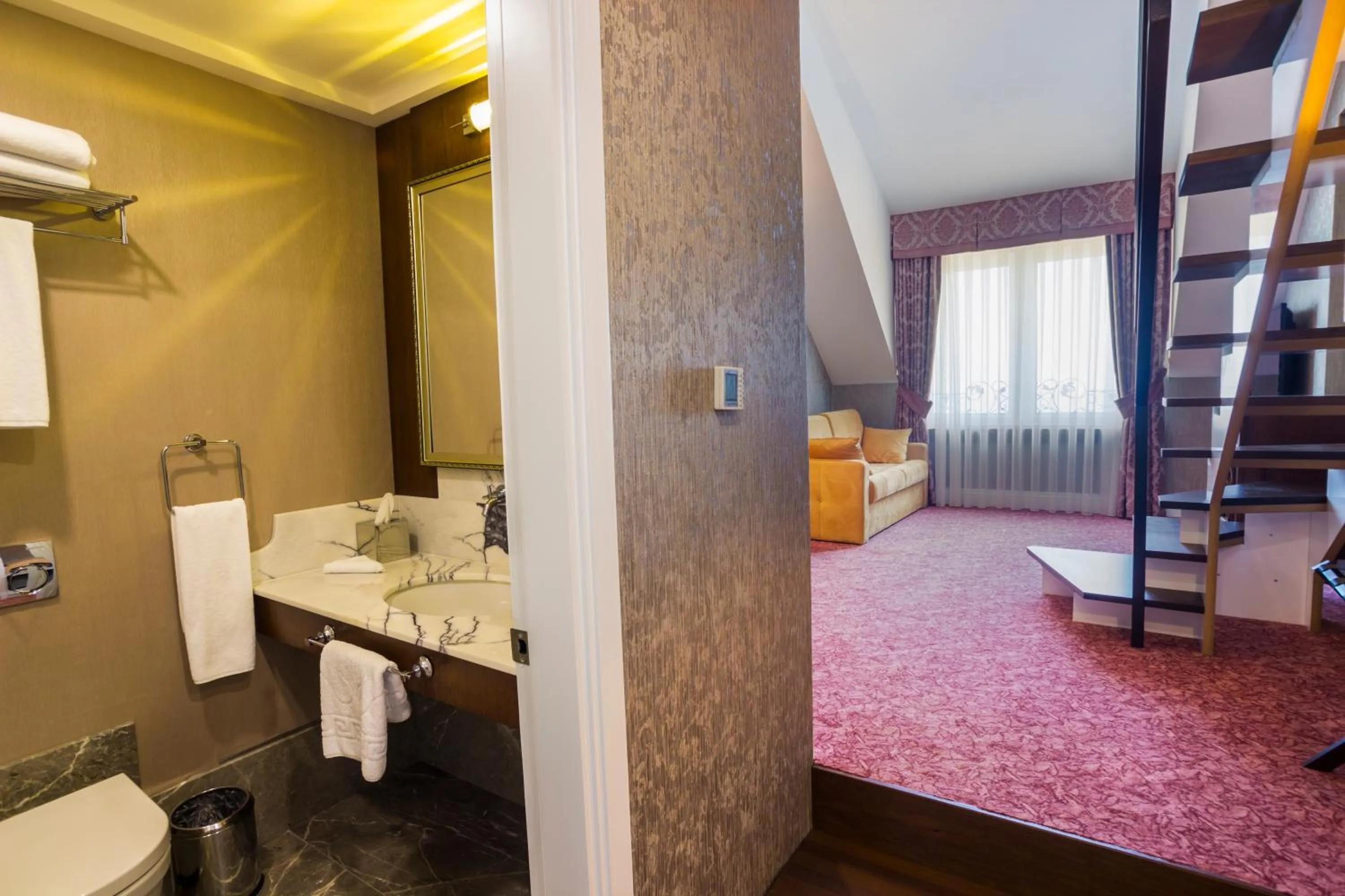 Bathroom, Bed in Mell Hotel