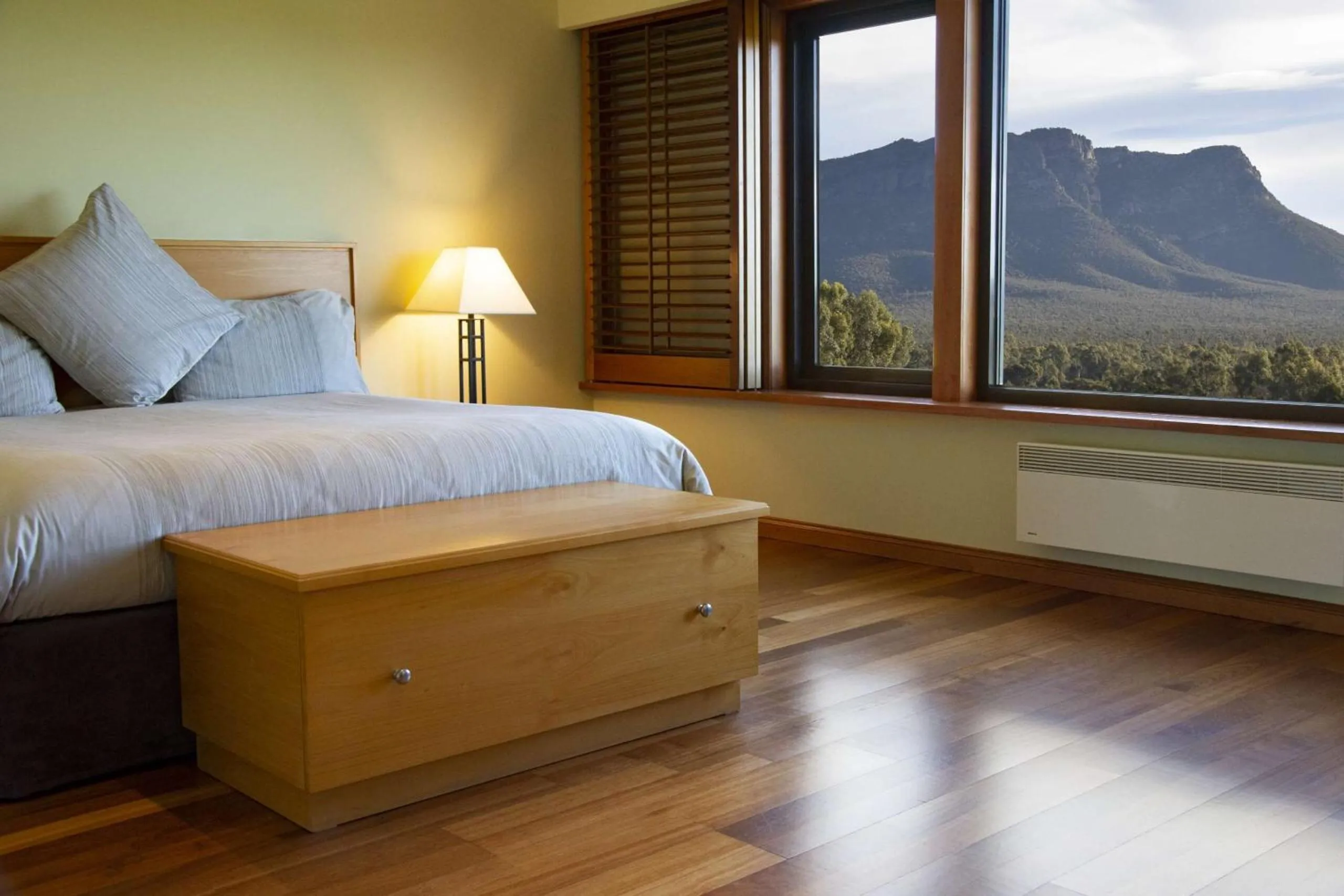 View (from property/room), Bed in Meringa Springs