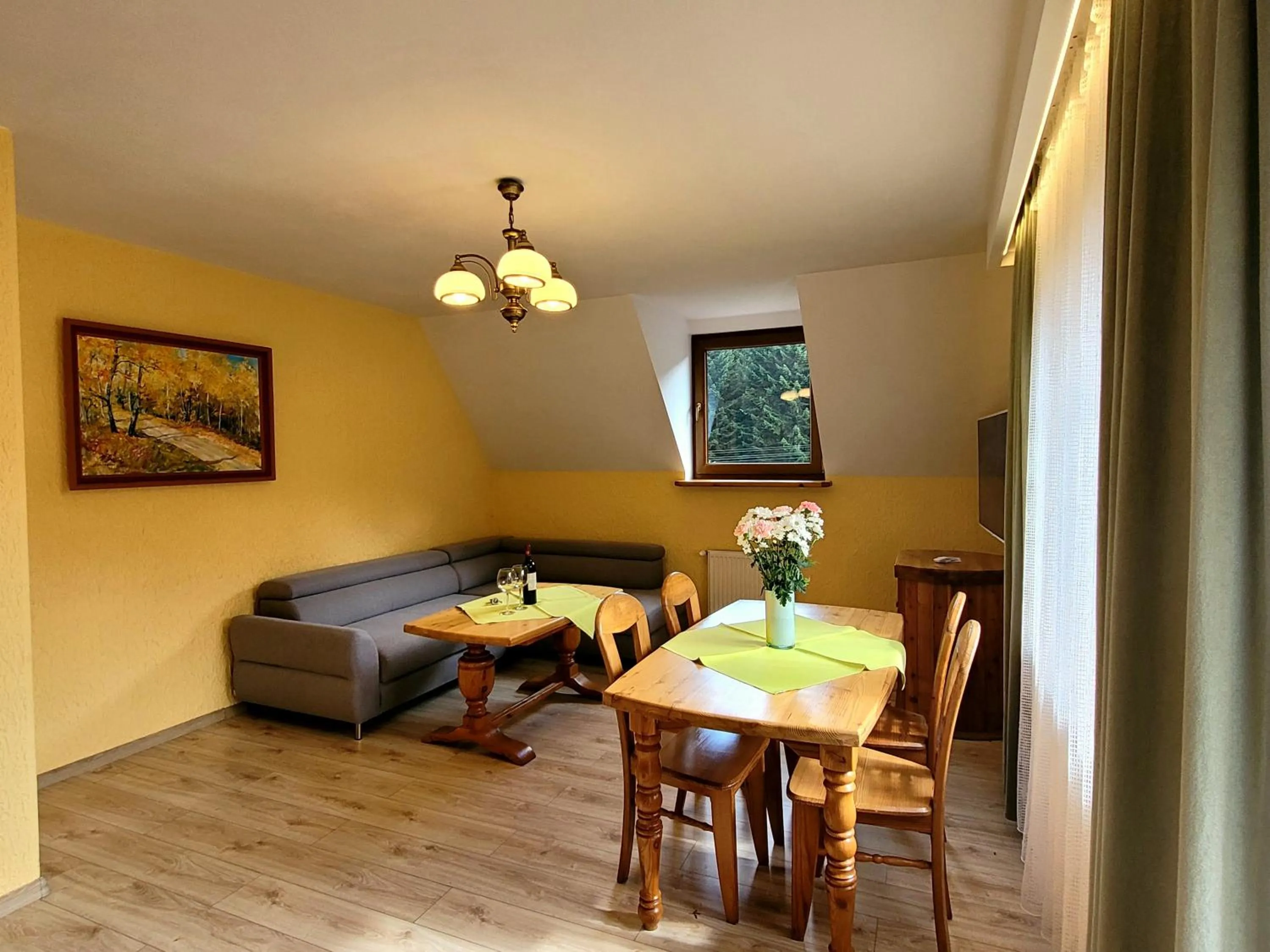 Dining area in Rezydencja Leśny Dwór