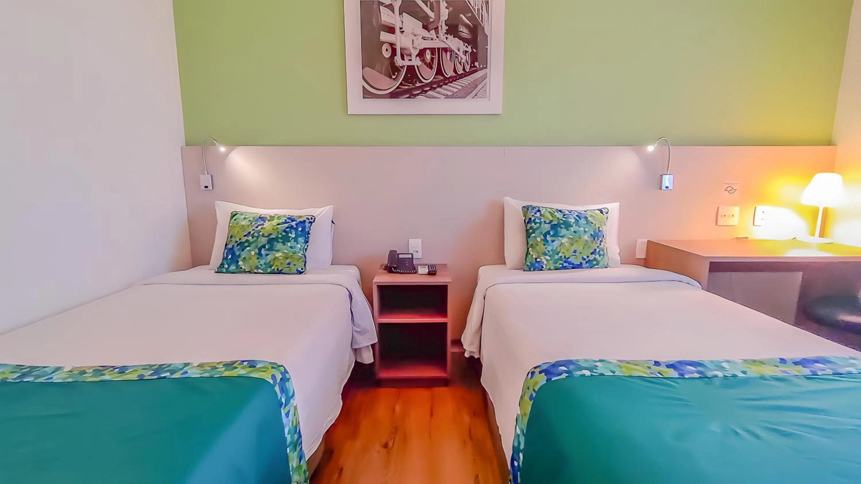 Bed in Blue Tree Towers Valinhos