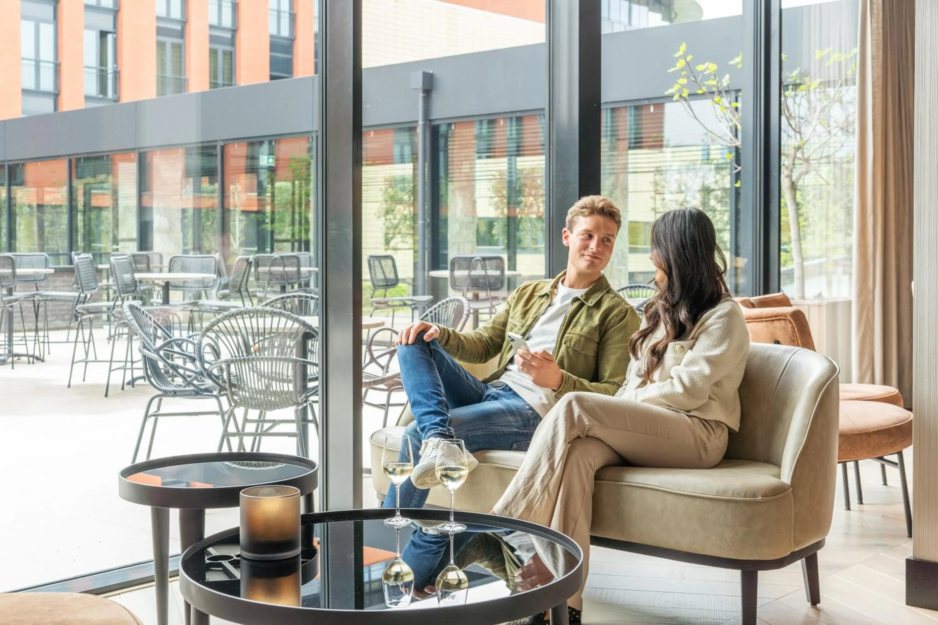 Lounge or bar in Van der Valk Hotel Middelburg