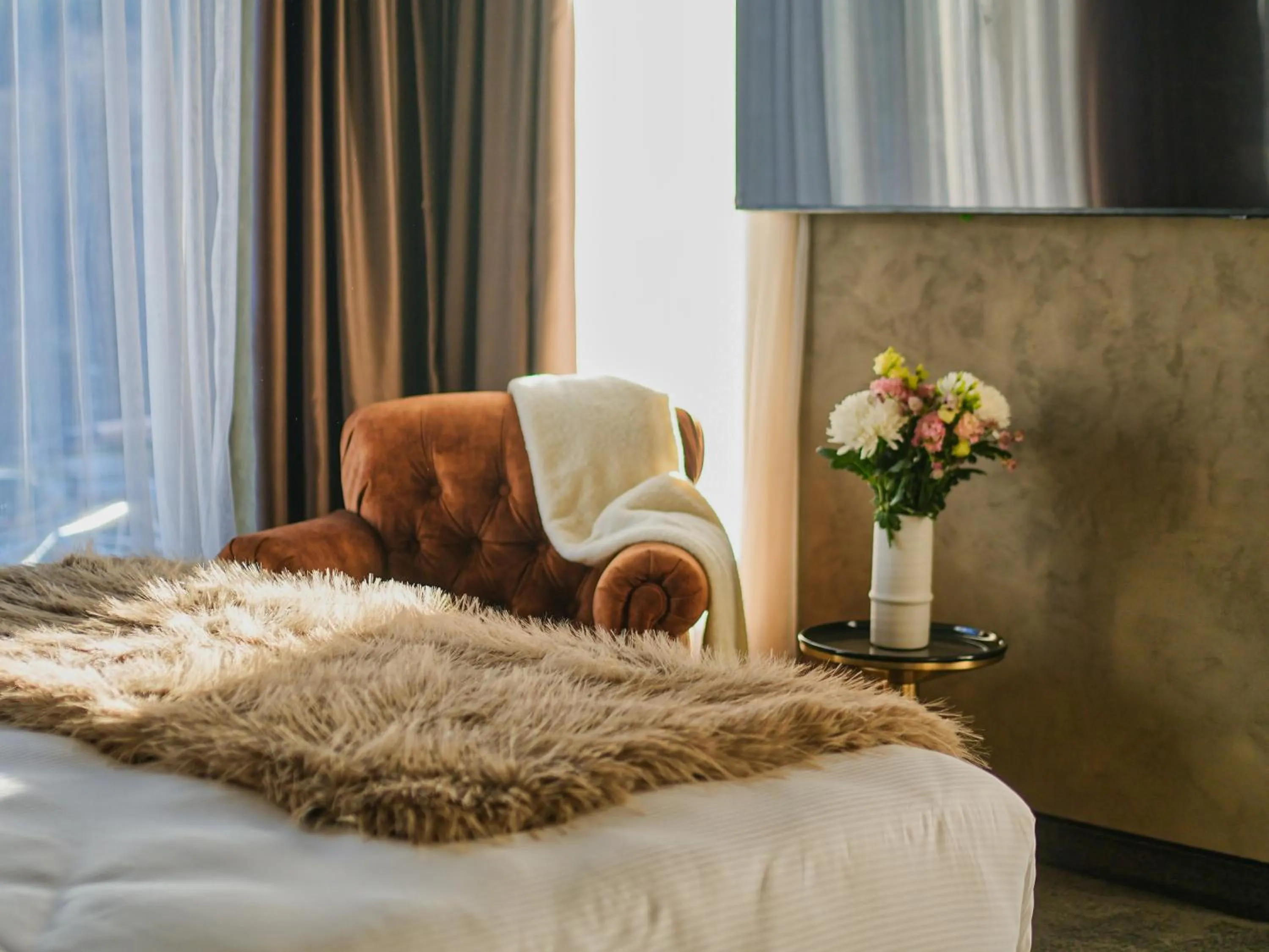 Bed in Premier Luxury Mountain Resort