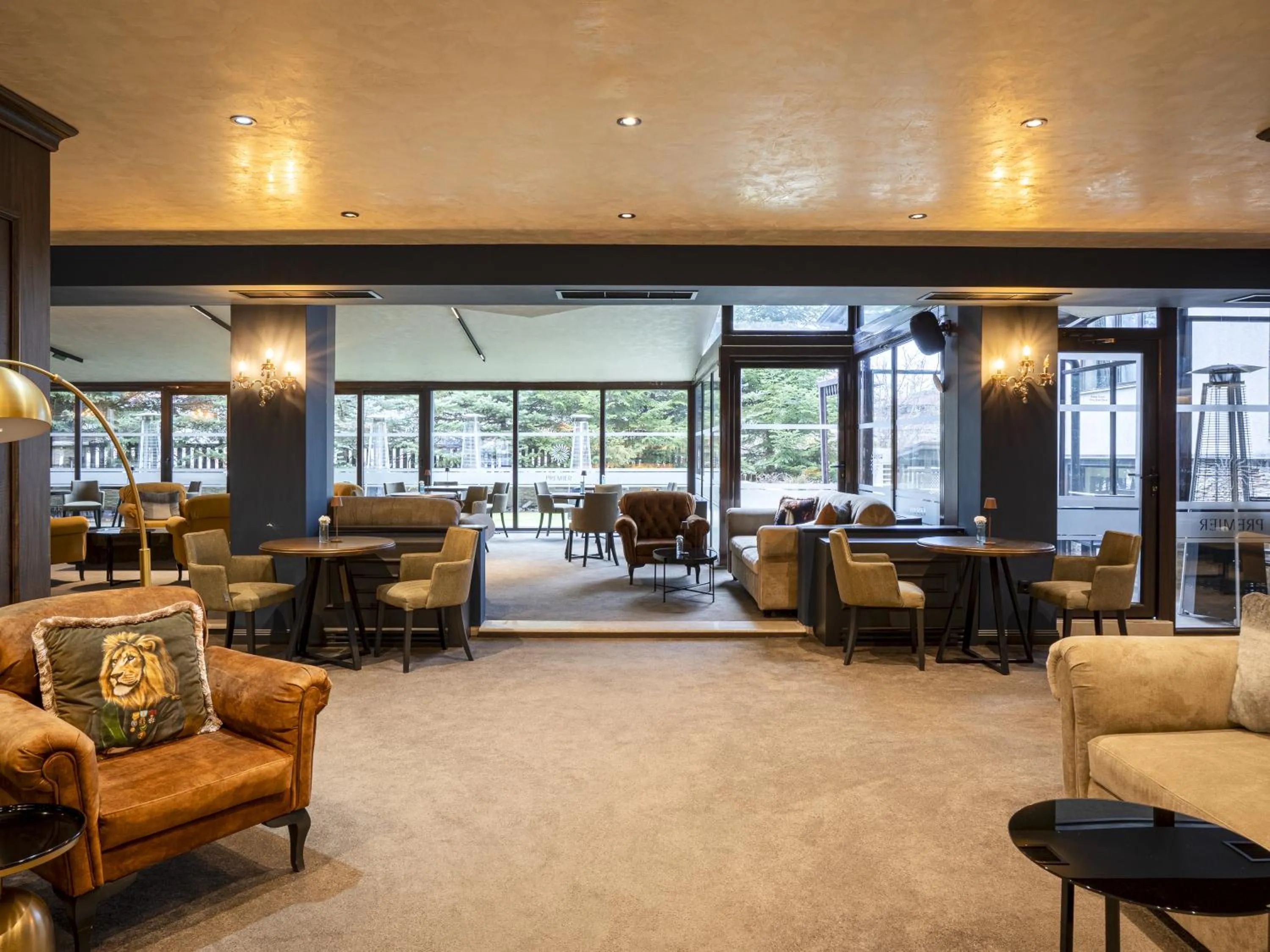 Premier Luxury Mountain Resort