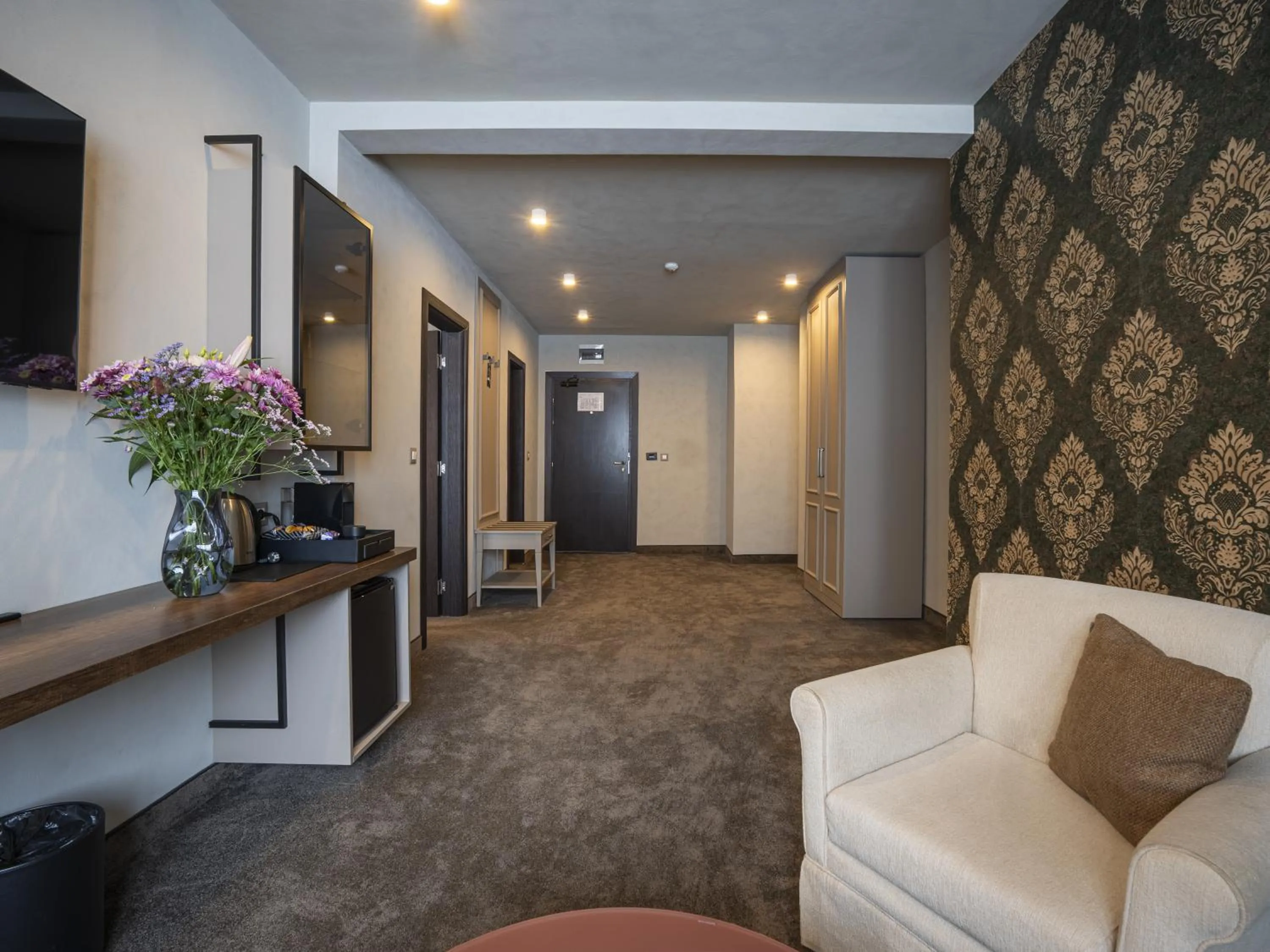 Premier Luxury Mountain Resort