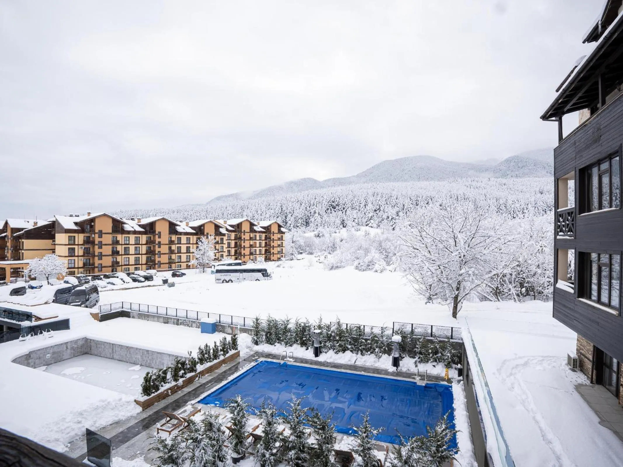 Premier Luxury Mountain Resort