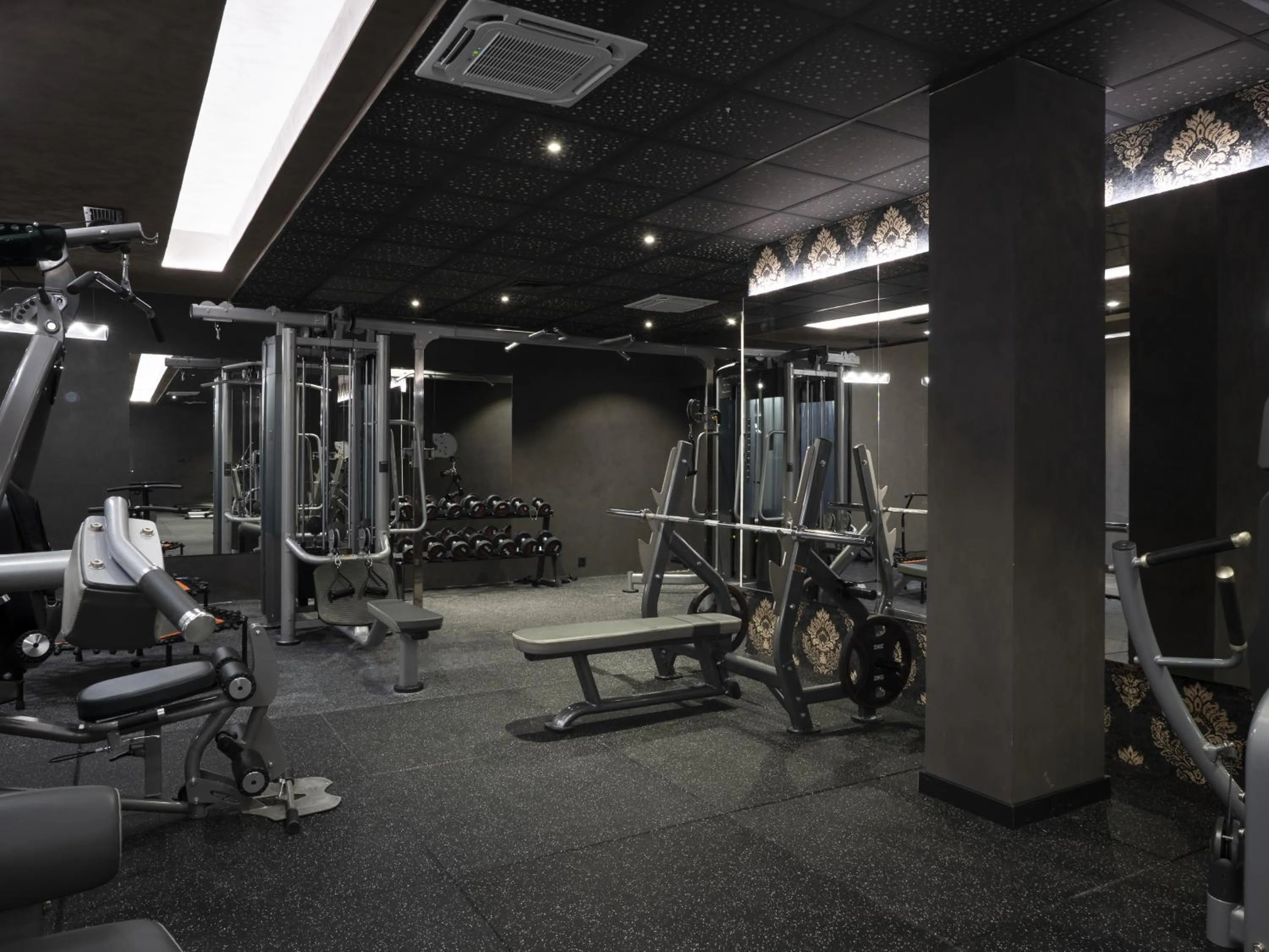 Premier Luxury Mountain Resort