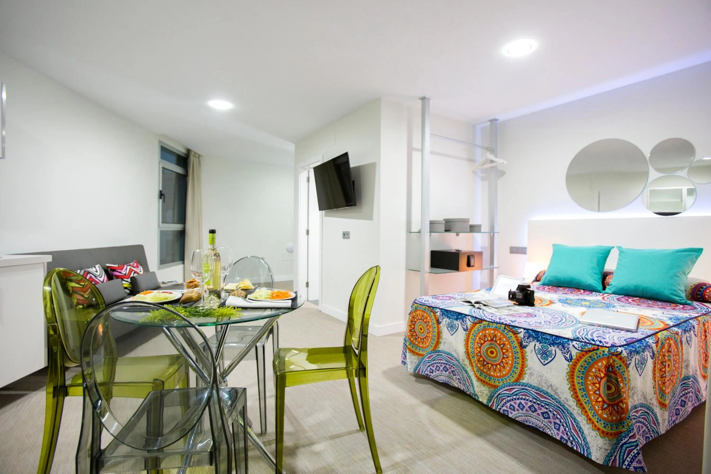 Kitchen or kitchenette, Bed in Valentina Beach