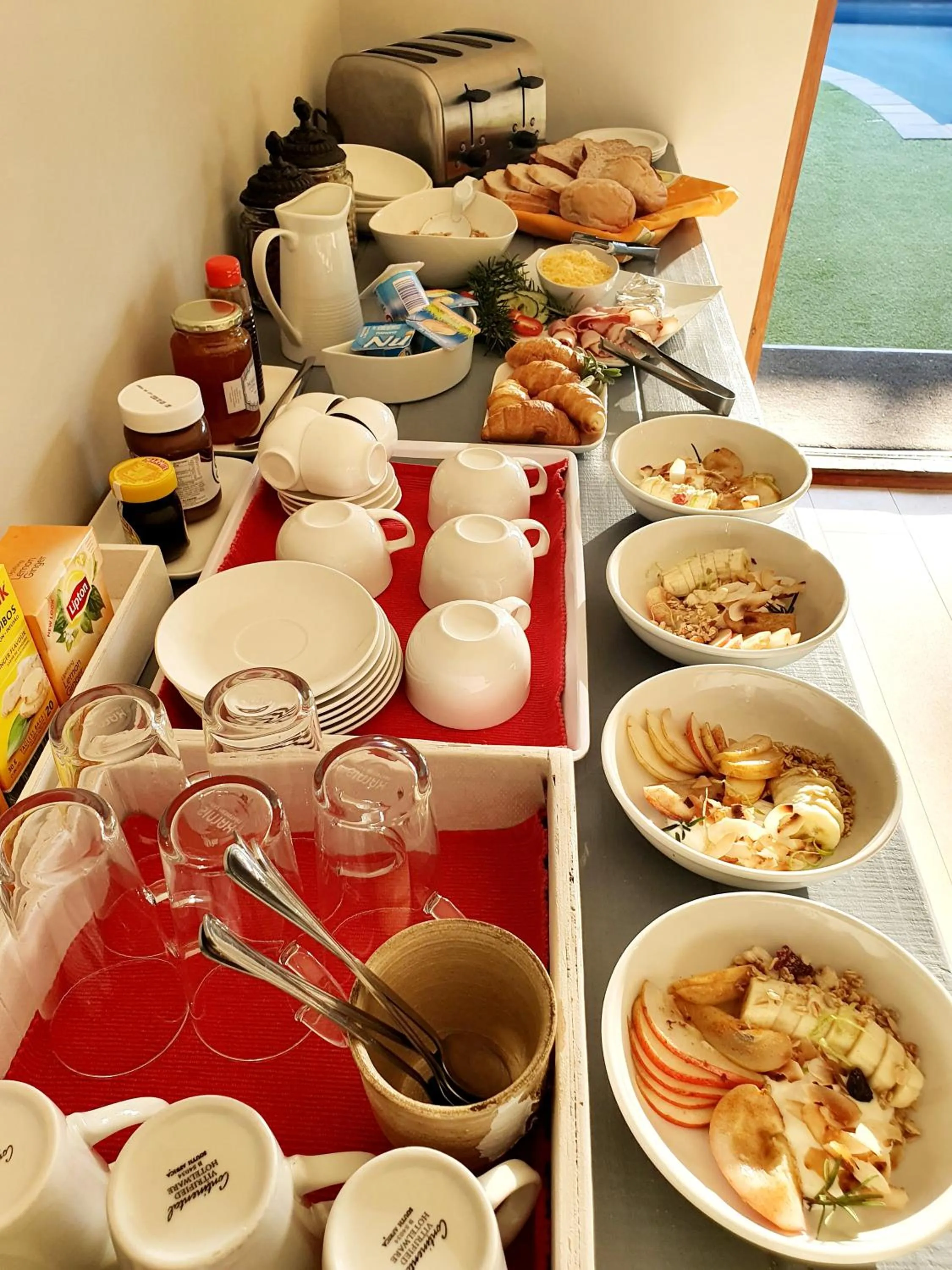 Coffee/tea facilities in Two Fat Owls Guesthouse