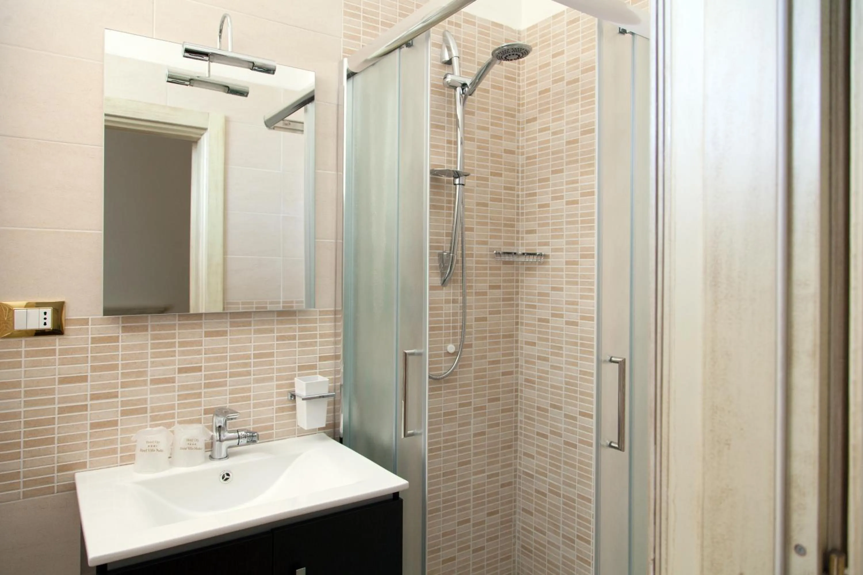 Bathroom in Hotel City