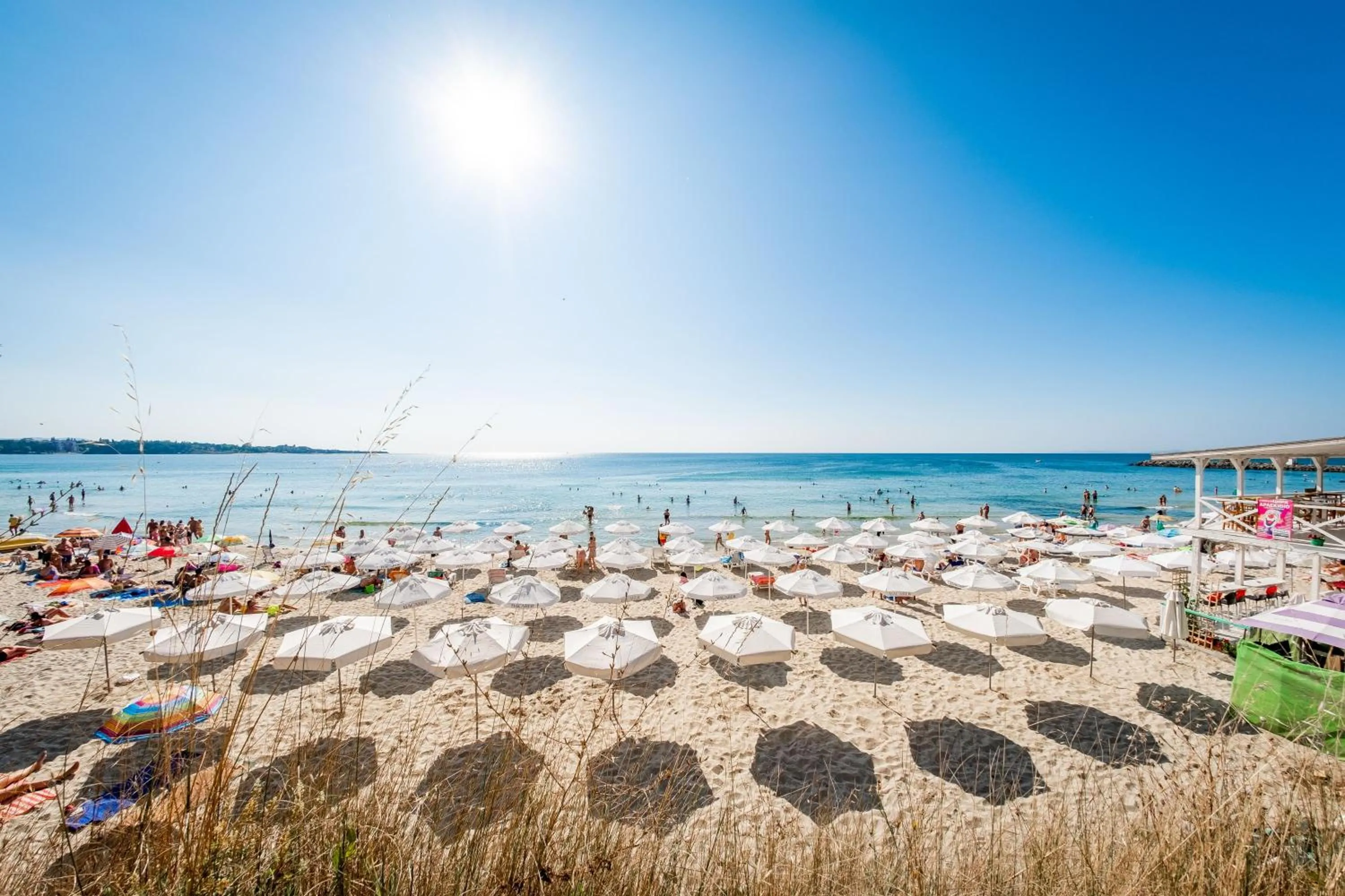 Beach in Riviera Fort Beach Apartments