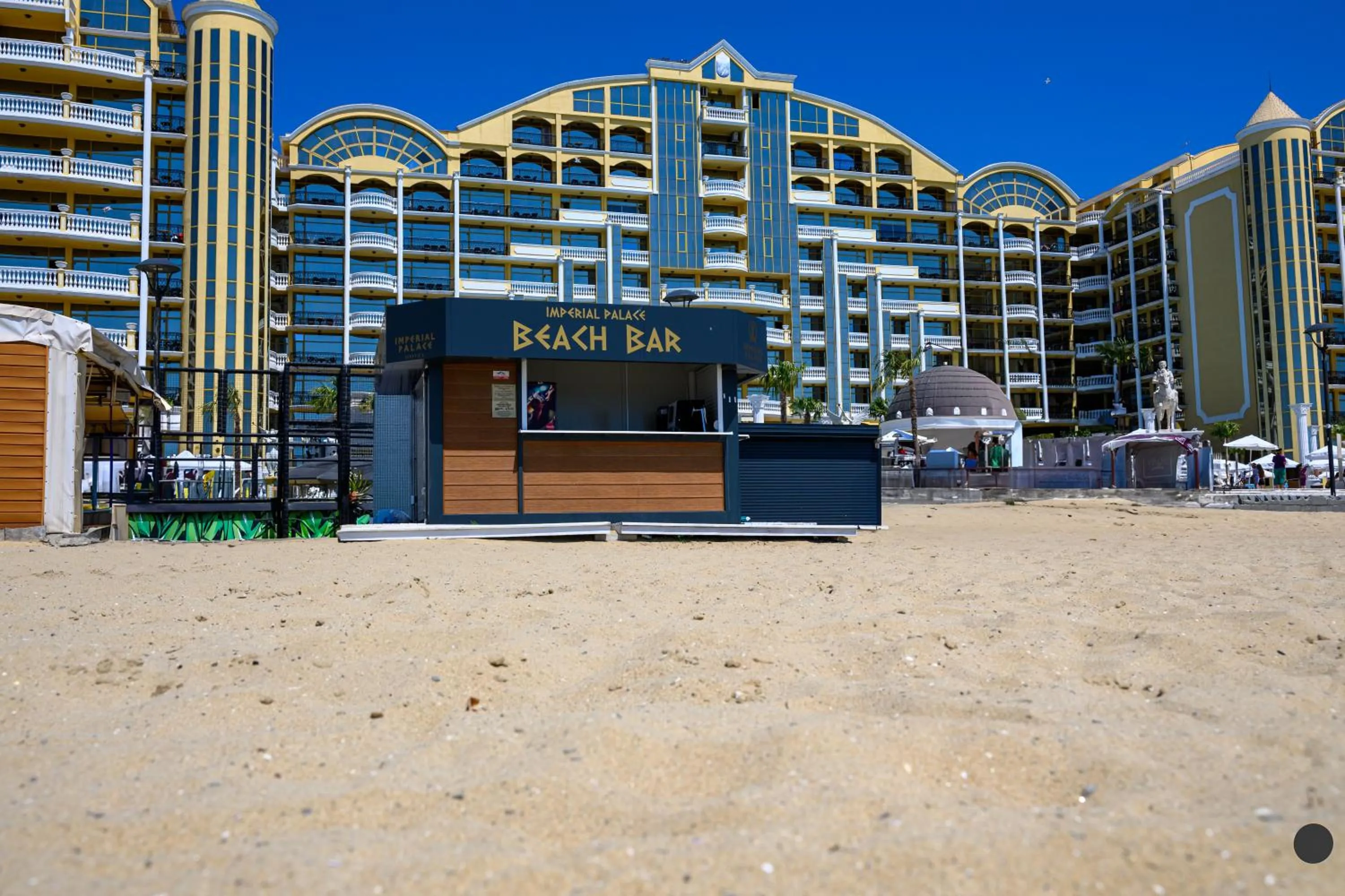 Lounge or bar in Imperial Palace Hotel