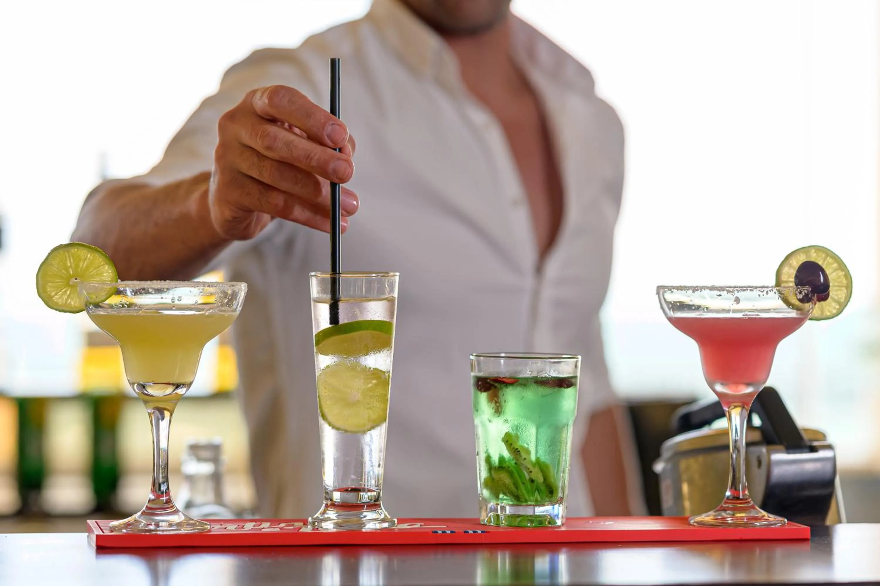 Restaurant/places to eat in Imperial Palace Hotel