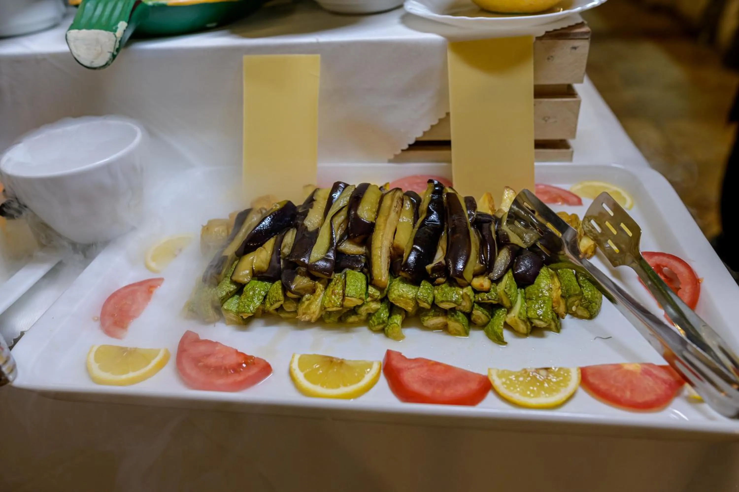 Restaurant/places to eat in Imperial Palace Hotel