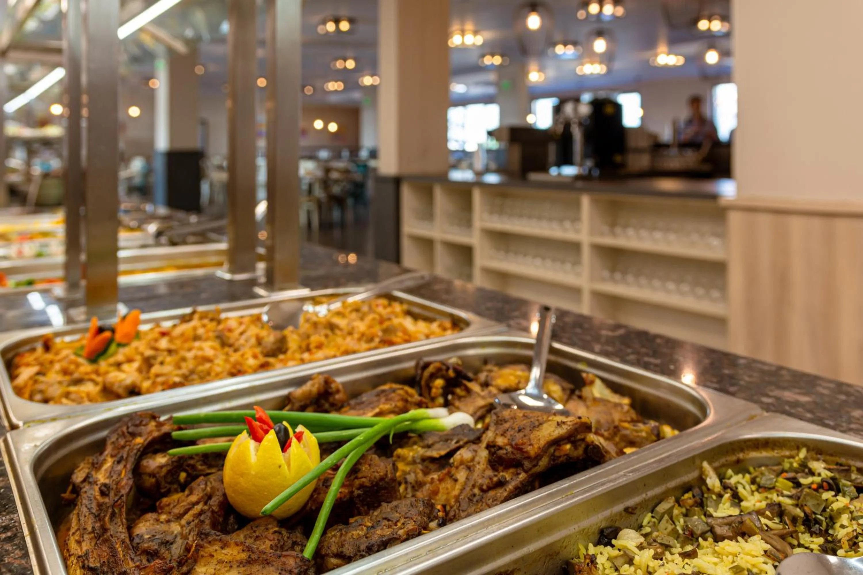 Restaurant/places to eat in Topola Skies Resort & Aquapark