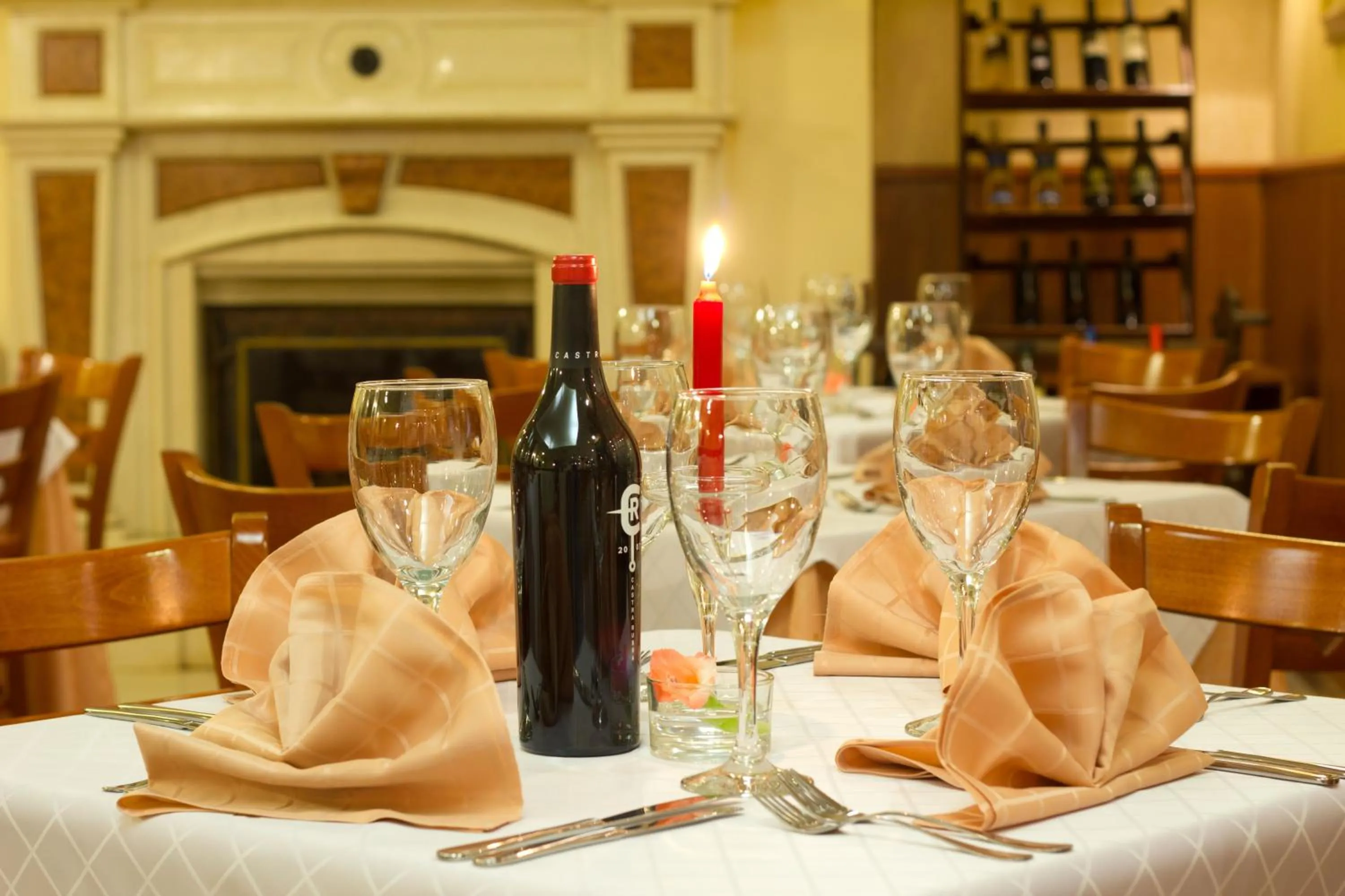 Restaurant/places to eat in Hotel Premier - Veliko Tarnovo City Center, Panorama View