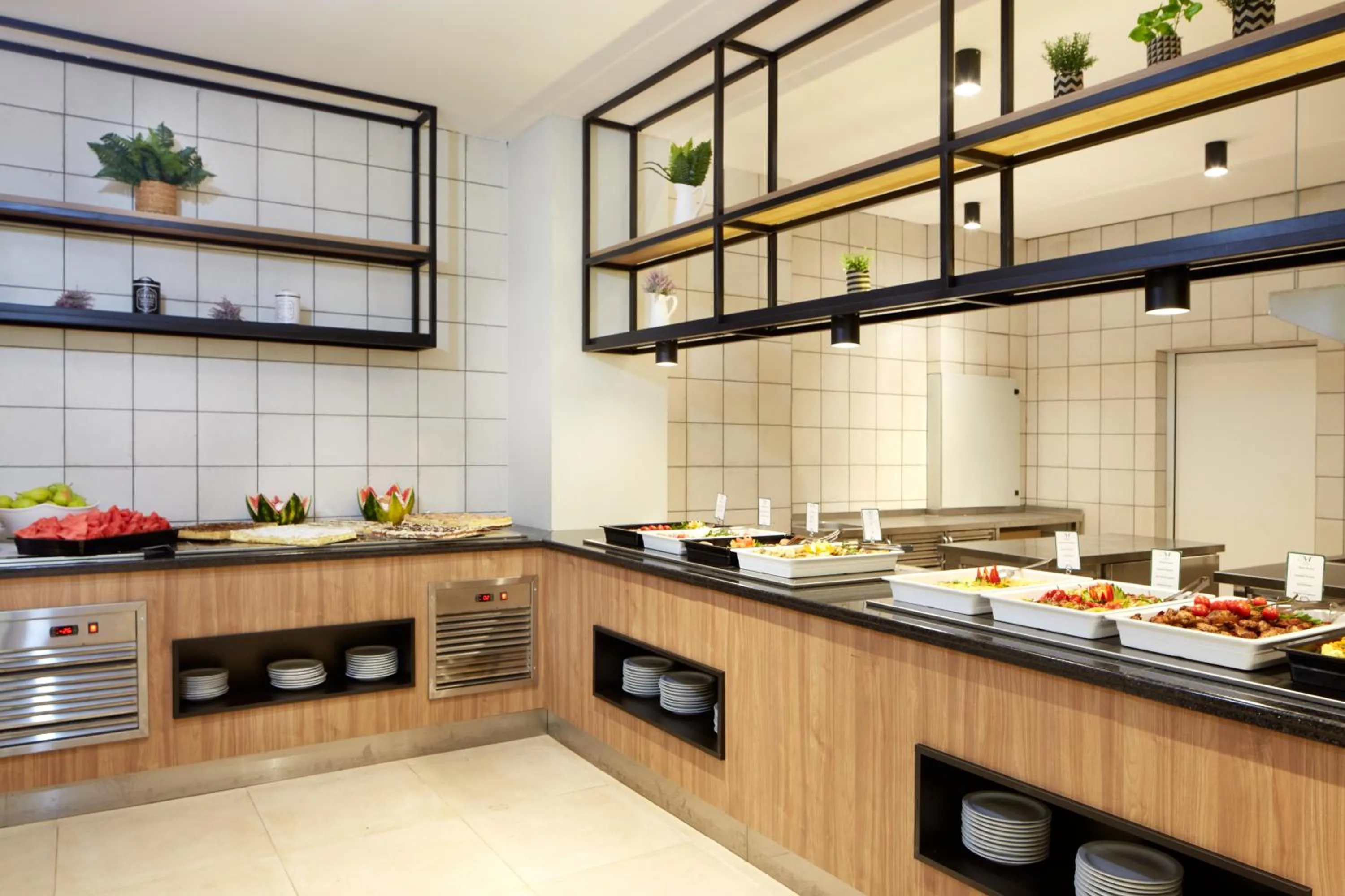 Restaurant/places to eat in Hotel Marvel All Inclusive - FULLY RENOVATED FREE Beach Access