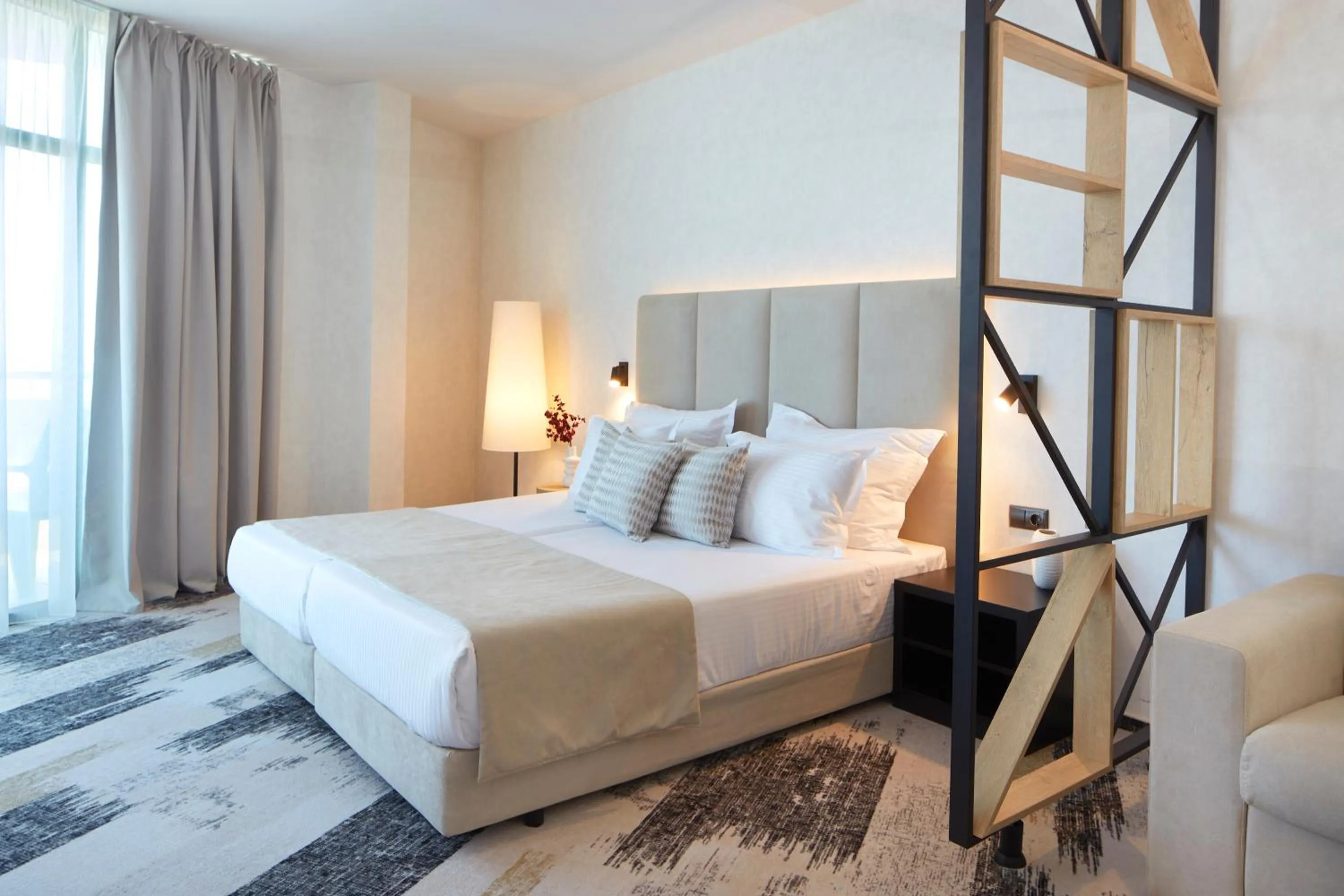 Bed in Hotel Marvel All Inclusive - FULLY RENOVATED FREE Beach Access