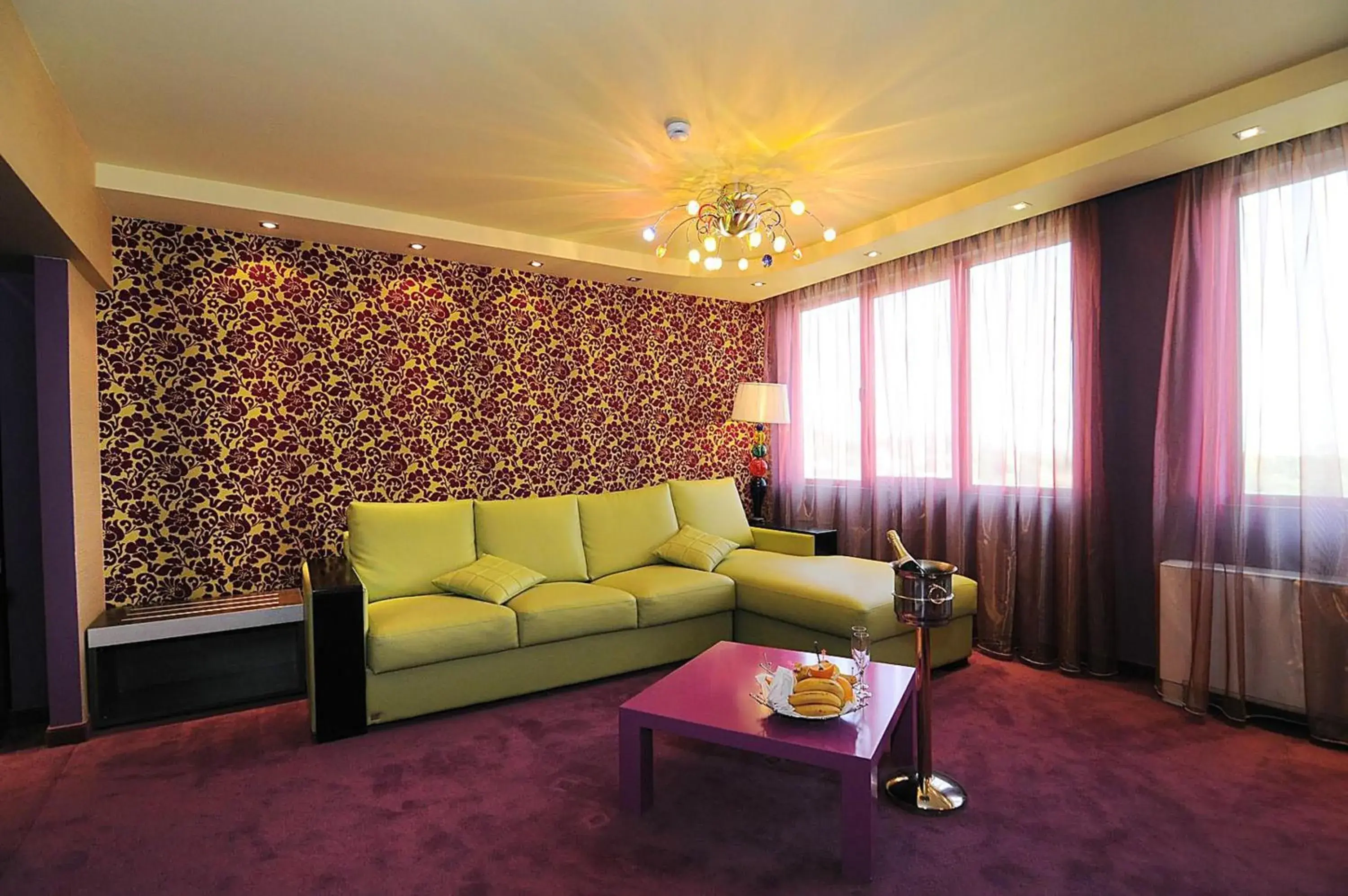 Deluxe Apartment in Hotel Leipzig Deluxe Apartment in Hotel Leipzig