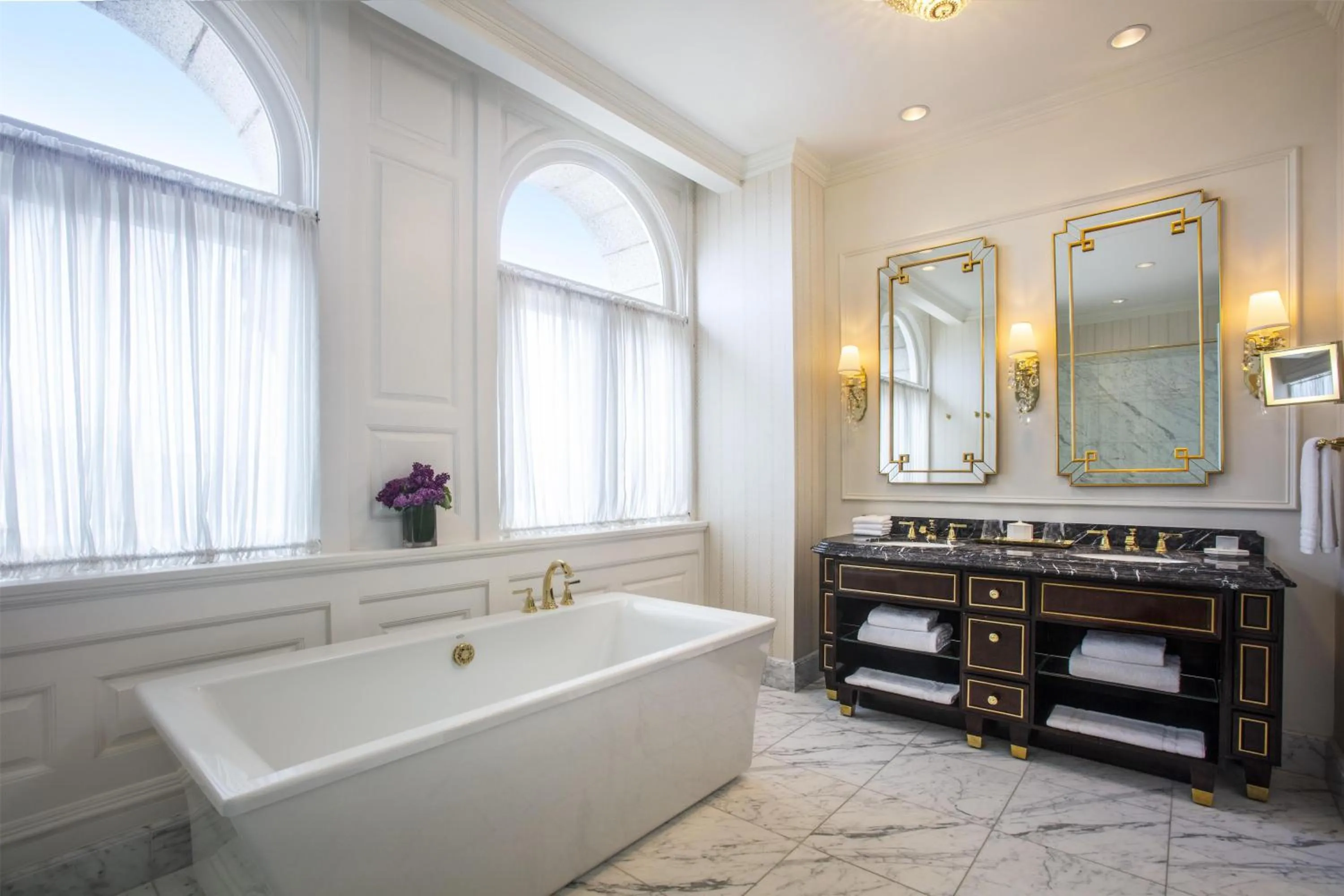 Bathroom in Waldorf Astoria Washington DC