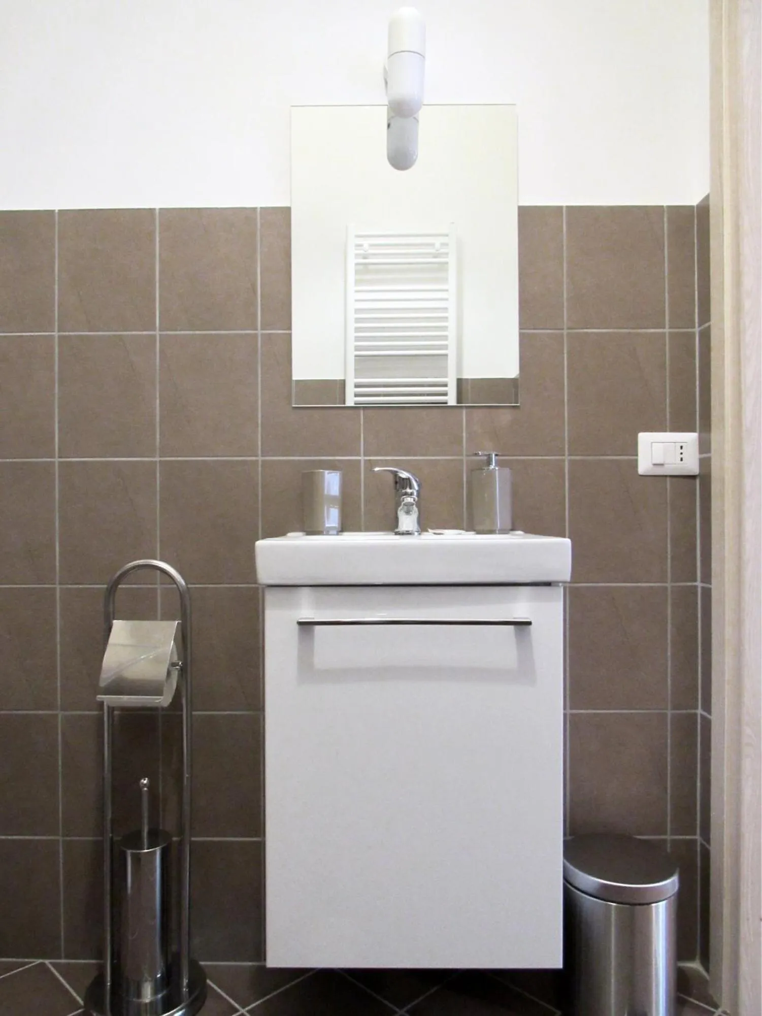 Bathroom in Roema Guest House