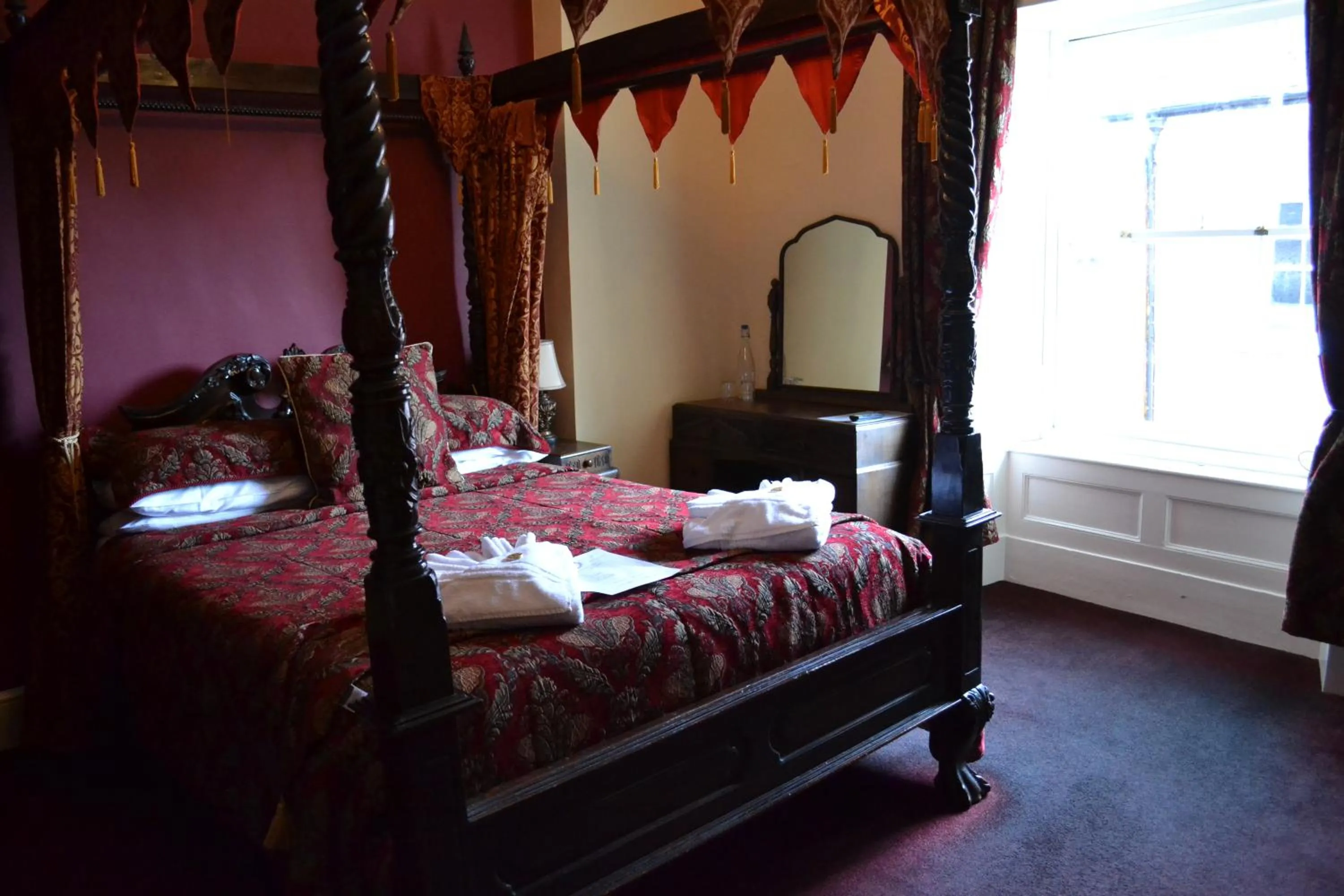 Bed in The Red Lion