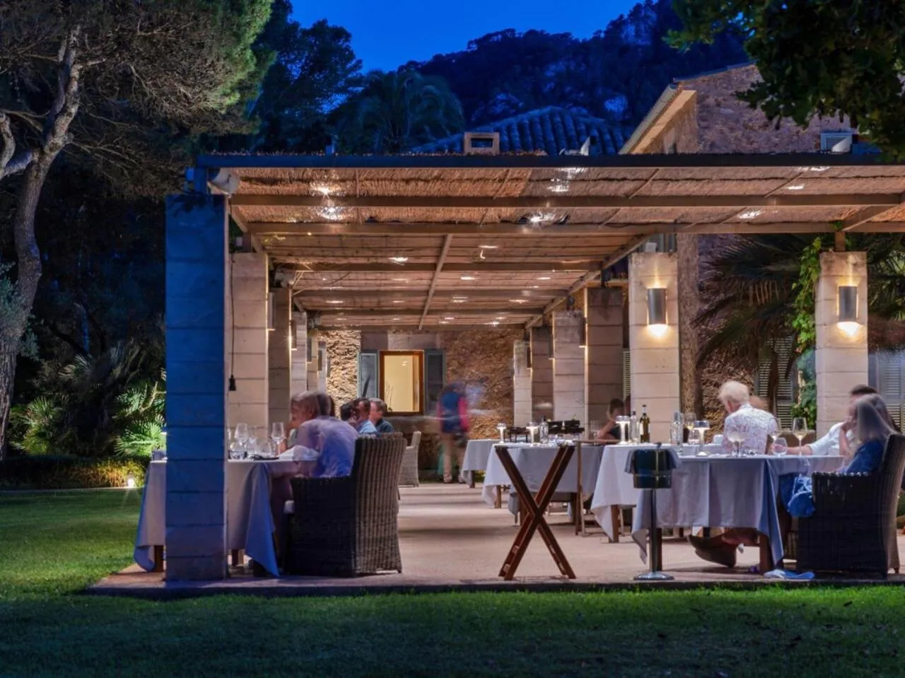 Can Simoneta - Adults Only