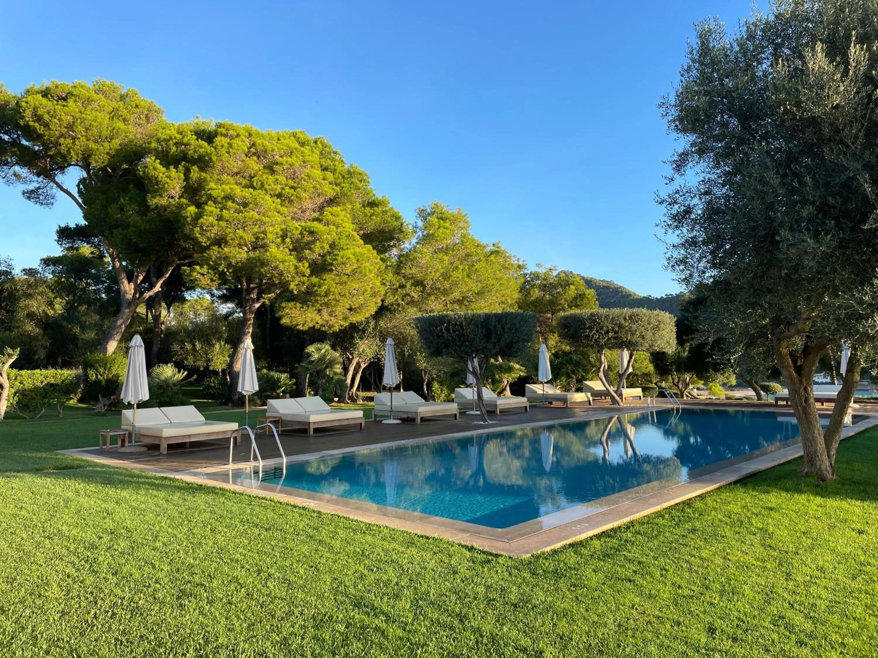 Can Simoneta - Adults Only