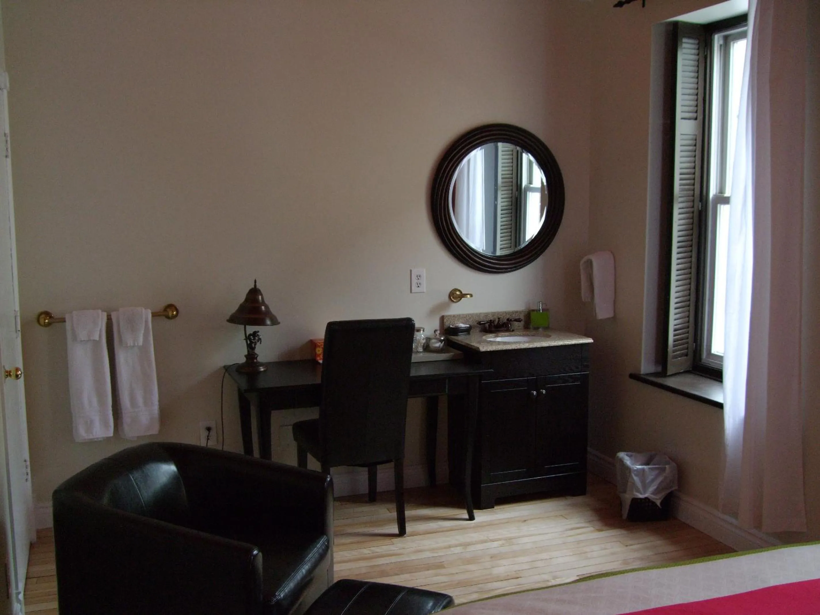 Decorative detail in Le 253