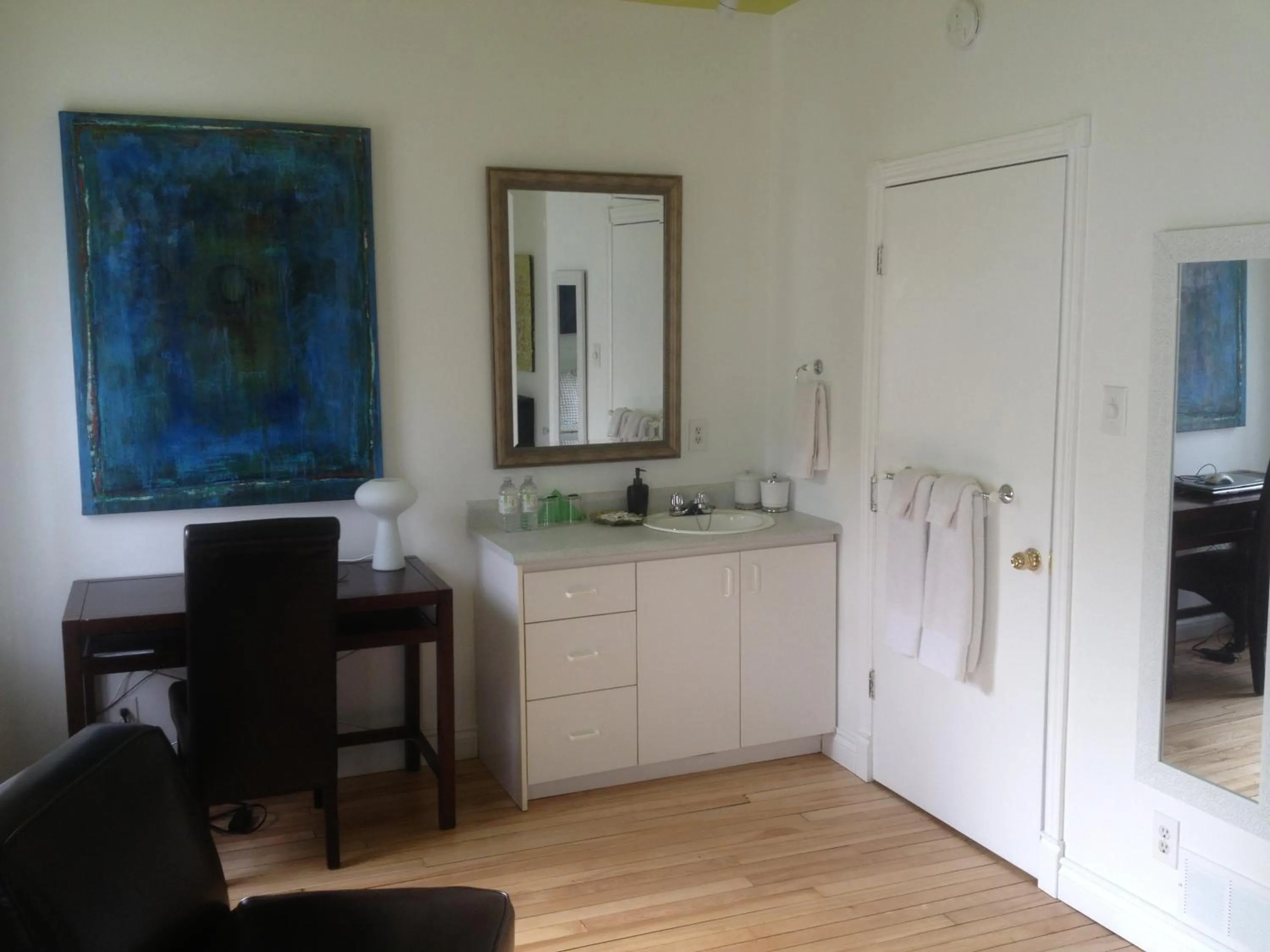 Decorative detail in Le 253